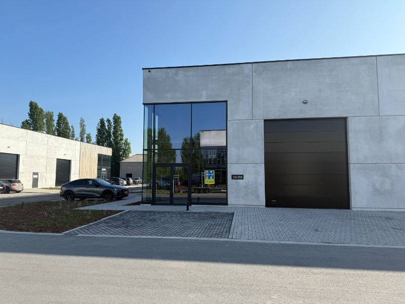 Nieuwbouw KMO-unit op bedrijvencentrum 'Ter Wallen' met 6 privatieve parkeerplaatsen foto 2