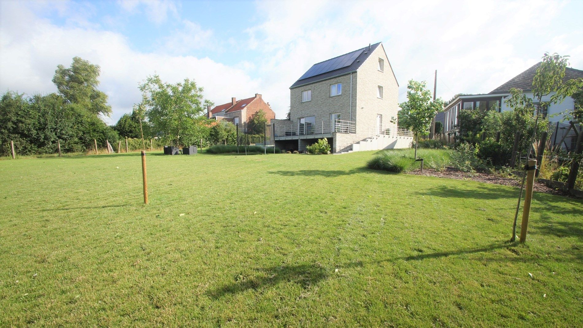 Prachtige nieuwbouw met 3 slpks, zonnig terras en tuin foto 15