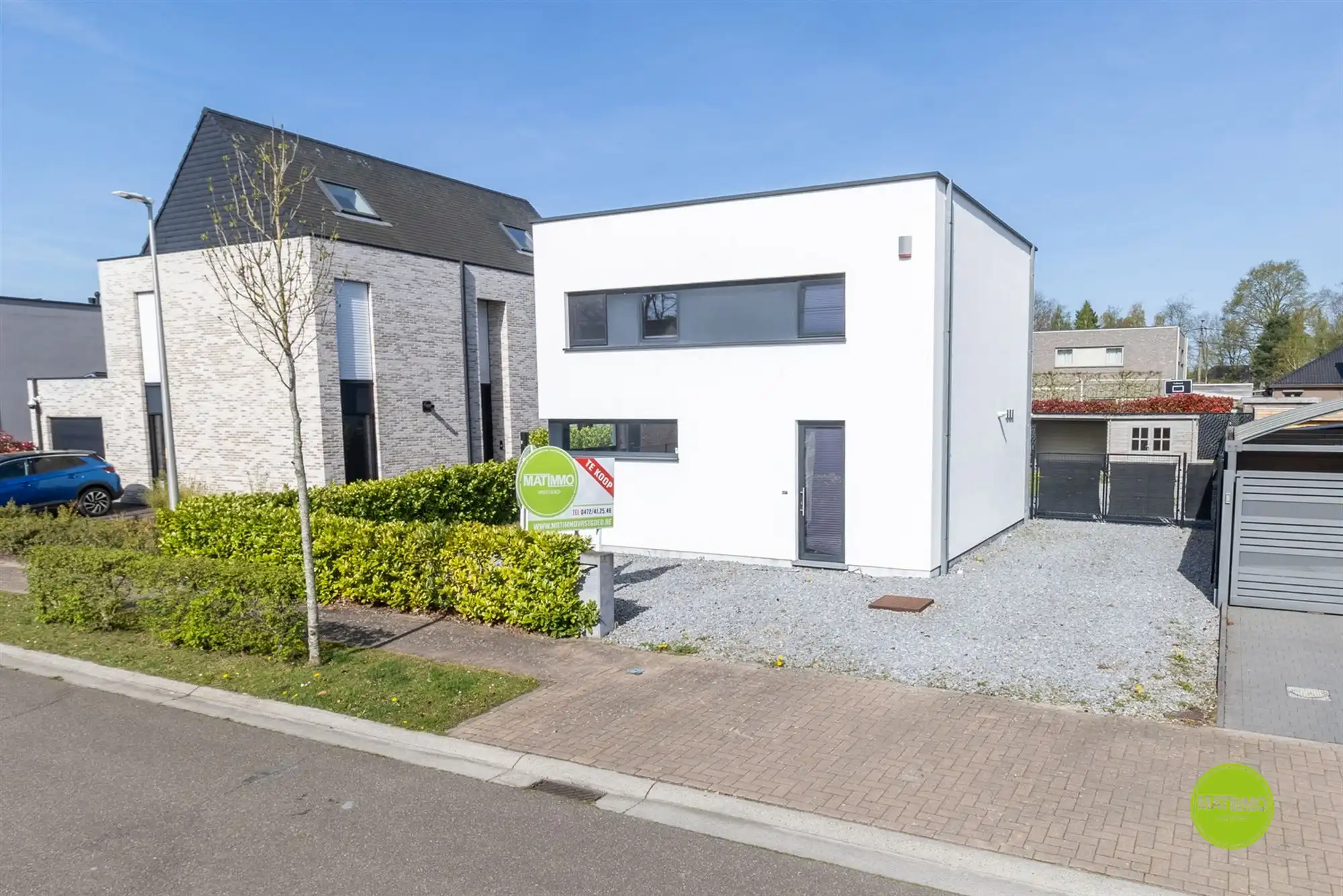 Moderne open bebouwing met 3 slaapkamers en tuin foto 2