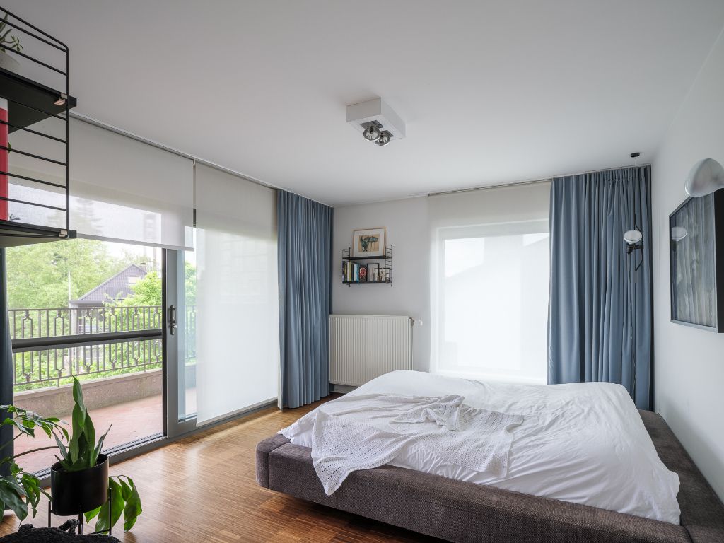 Kwalitatieve design bel-étage met 3 slaapkamers (mogelijkheid tot 5), bureauruimte en goed georiënteerde tuin te Sint-Amandsberg. foto 20