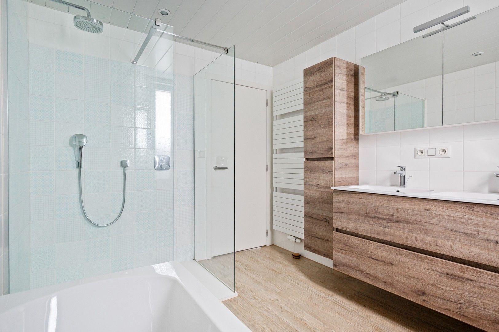 Lichtrijk penthouse met alle comfort, 3 slp en ruim terras foto 13