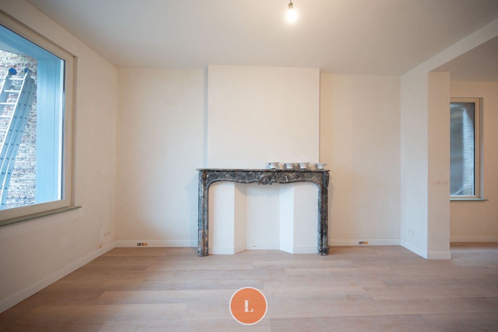 Handelspand/kantoor in historisch complex foto 7