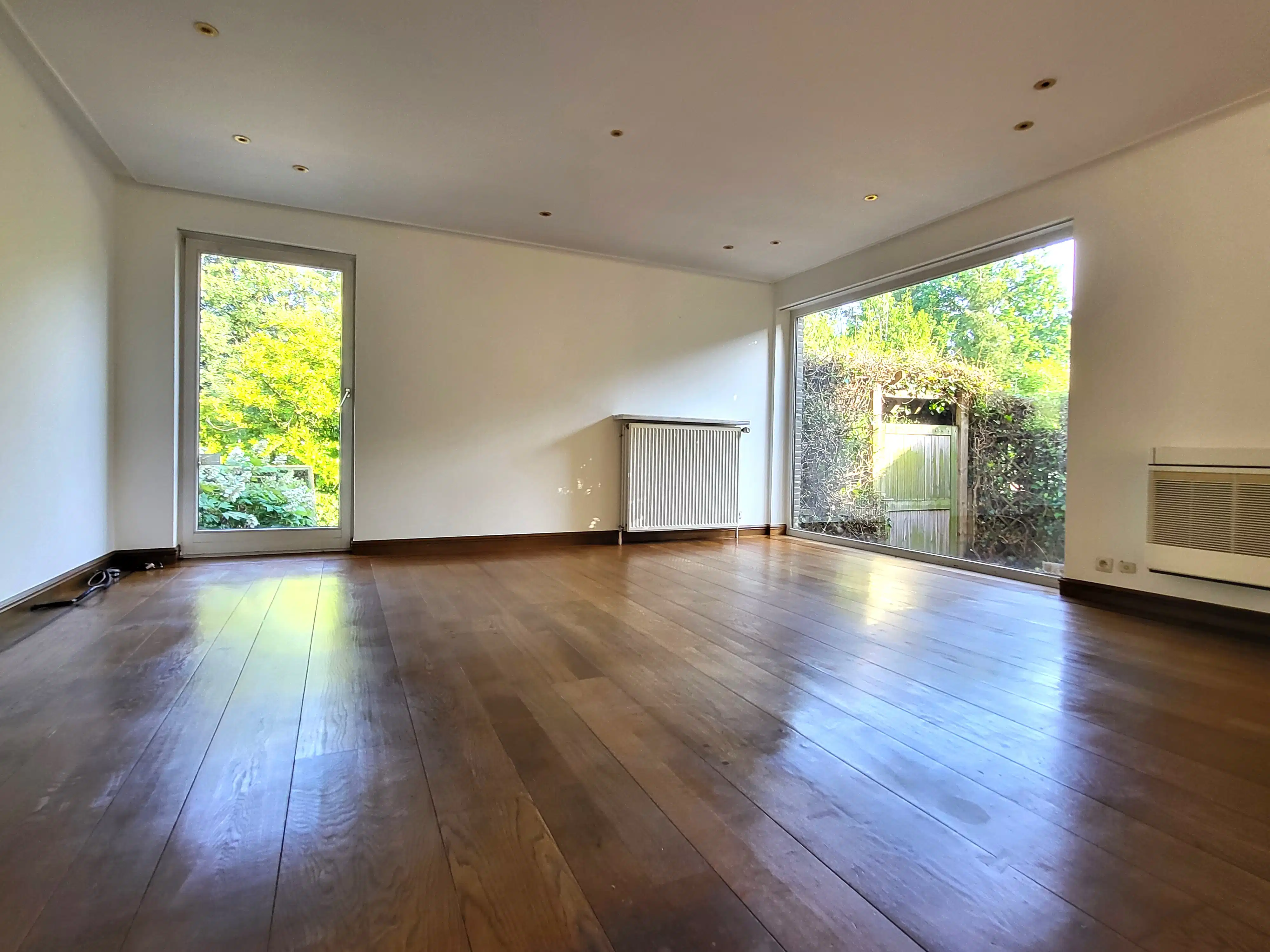 Exclusieve villa in pittoresk Roborst met vrij uitzicht op een bosgebied, zwembad en 4 garages.  foto 19