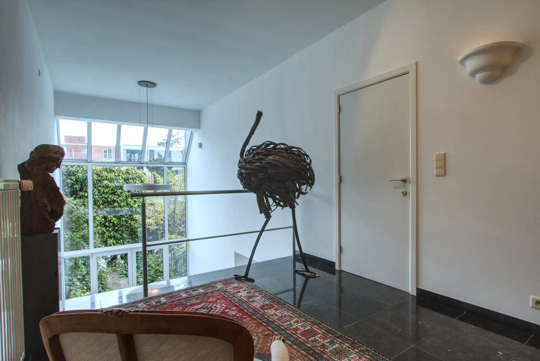 KANTOOR - 8 BURELEN - 16 tot 20 WERKPLAATSEN - PARKING MOG. foto 16