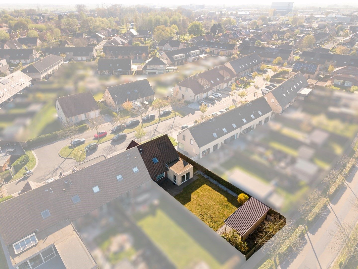 Centraal gelegen woning met 3 slaapkamers, garage en tuin. foto 23