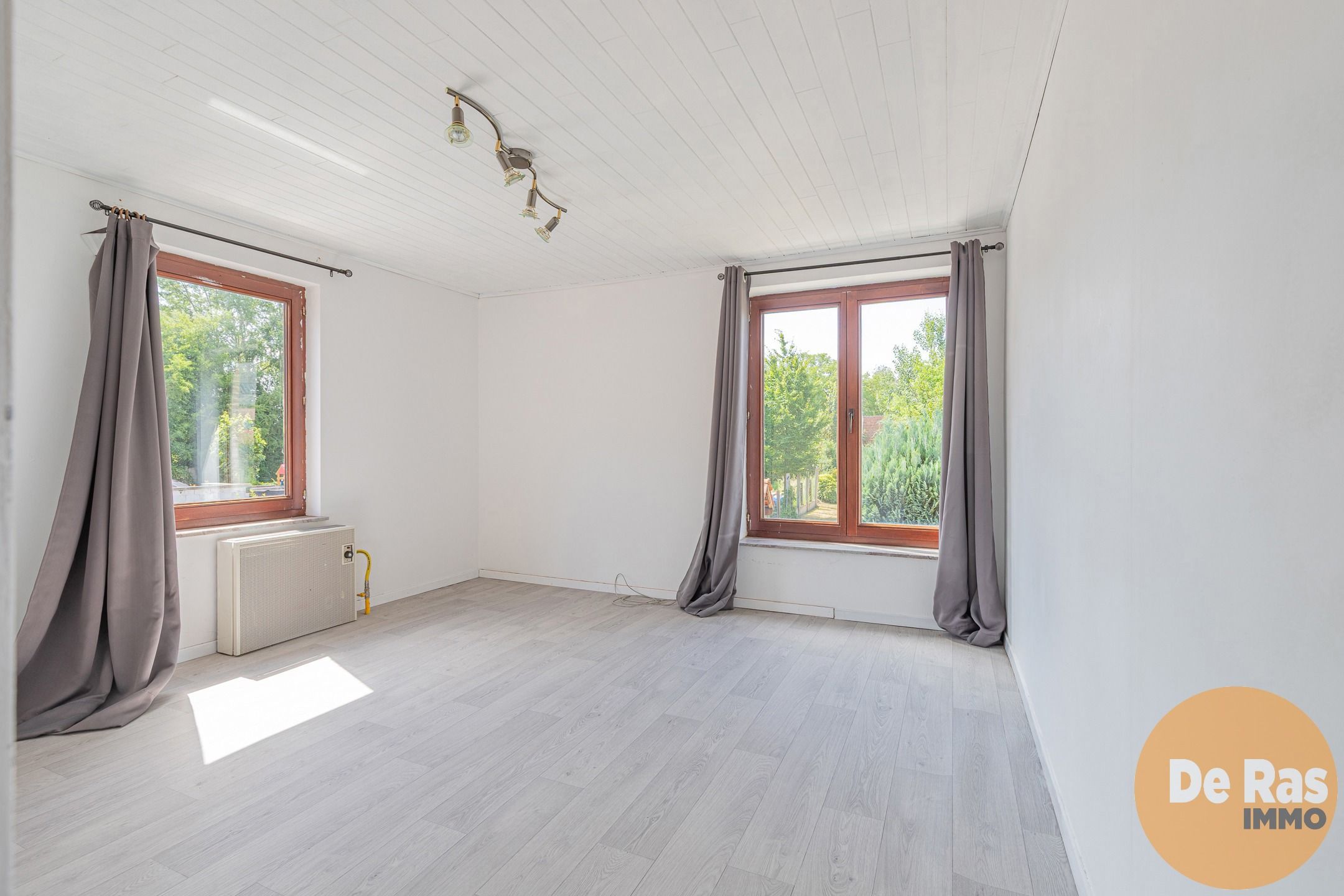 LEDE - Te renoveren woning met 5 kamers en tuin in centrum foto 20