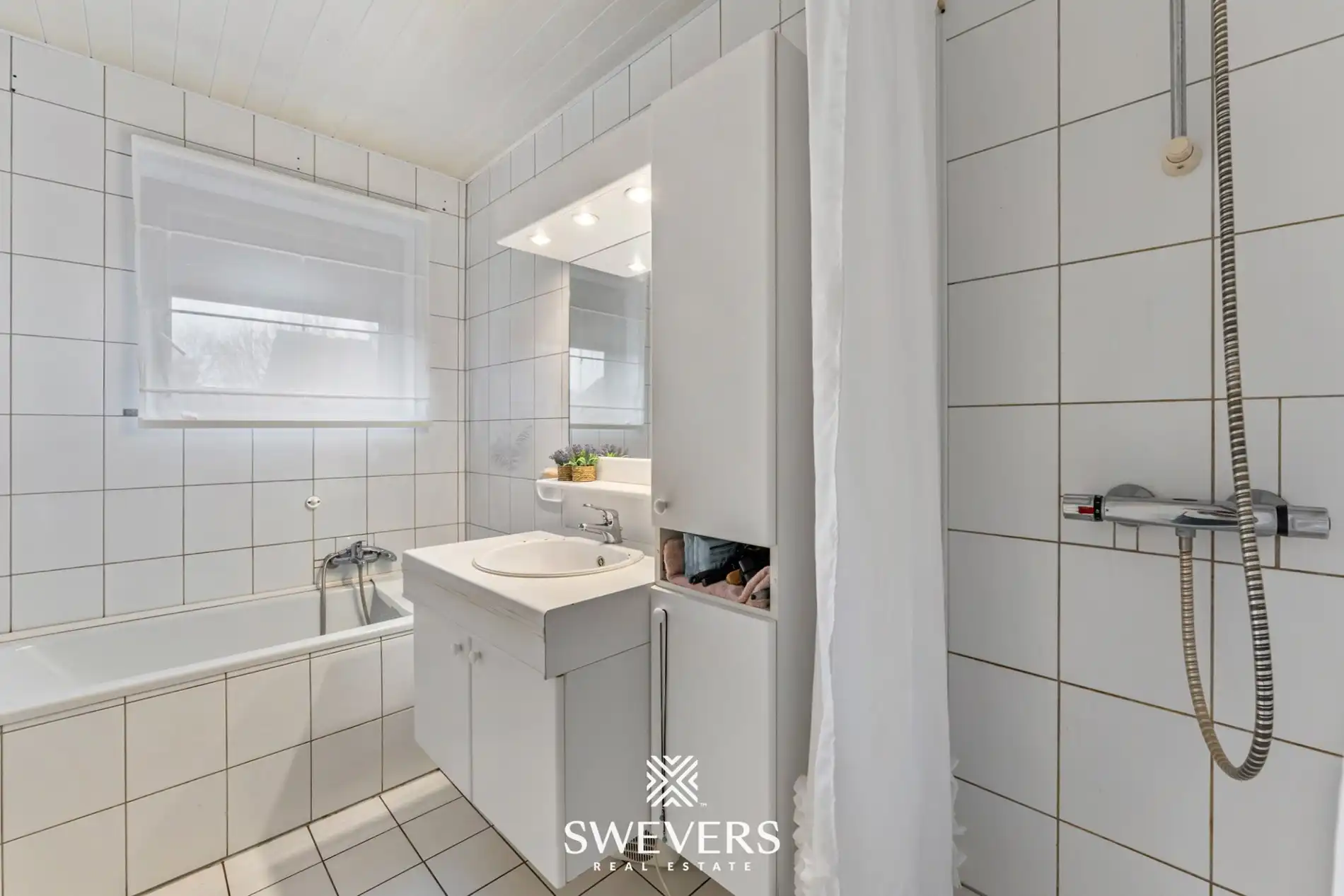 Instapklare open bebouwing met zuidgerichte tuin nabij het centrum van Heusden foto 18