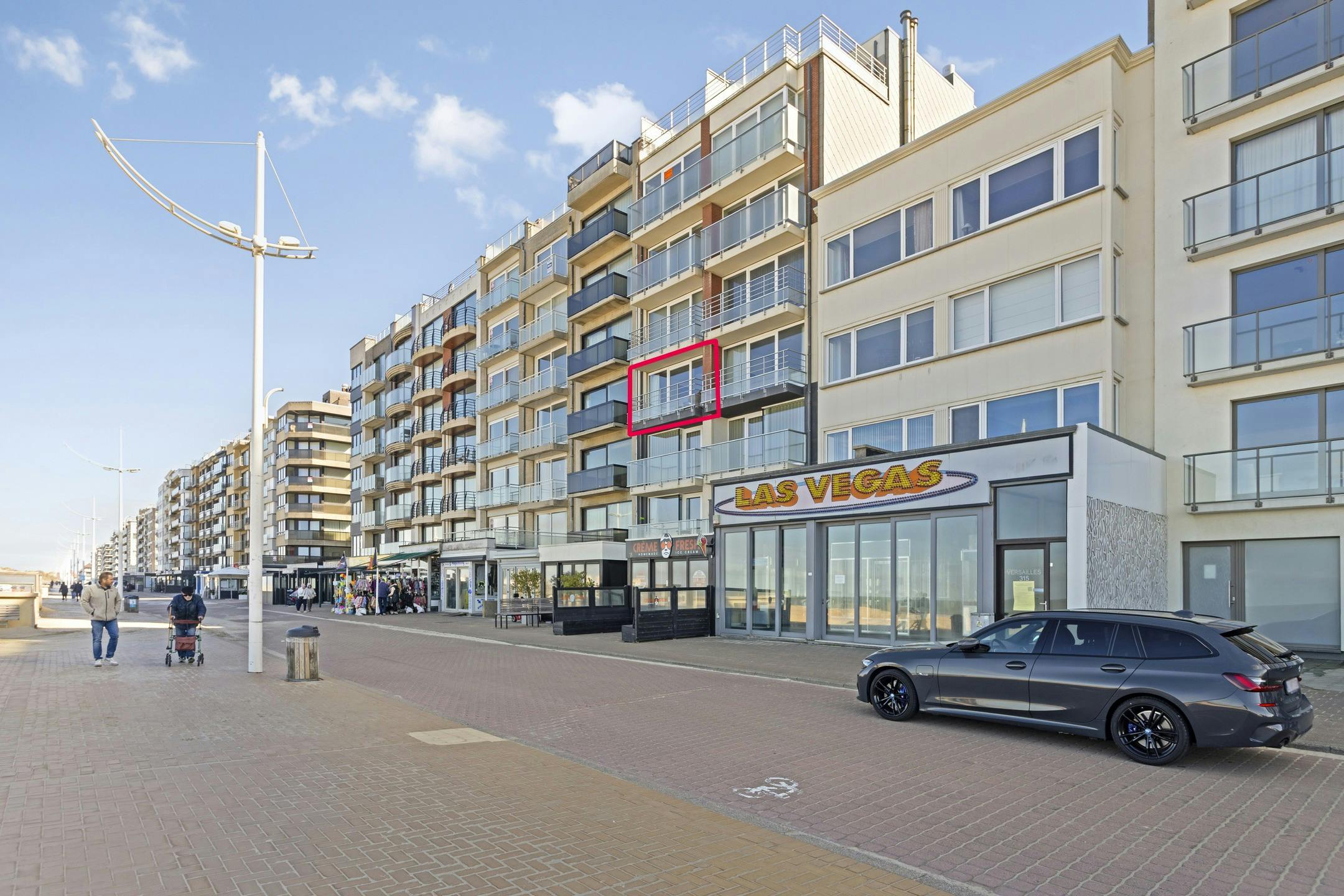 Recent appartement (2017) met 2 slaapkamers op de Zeedijk  foto 2