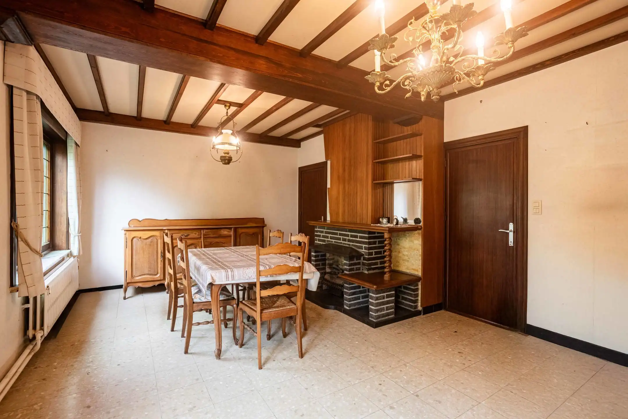 Gunstig gelegen halfopen bebouwing met garage. foto 5