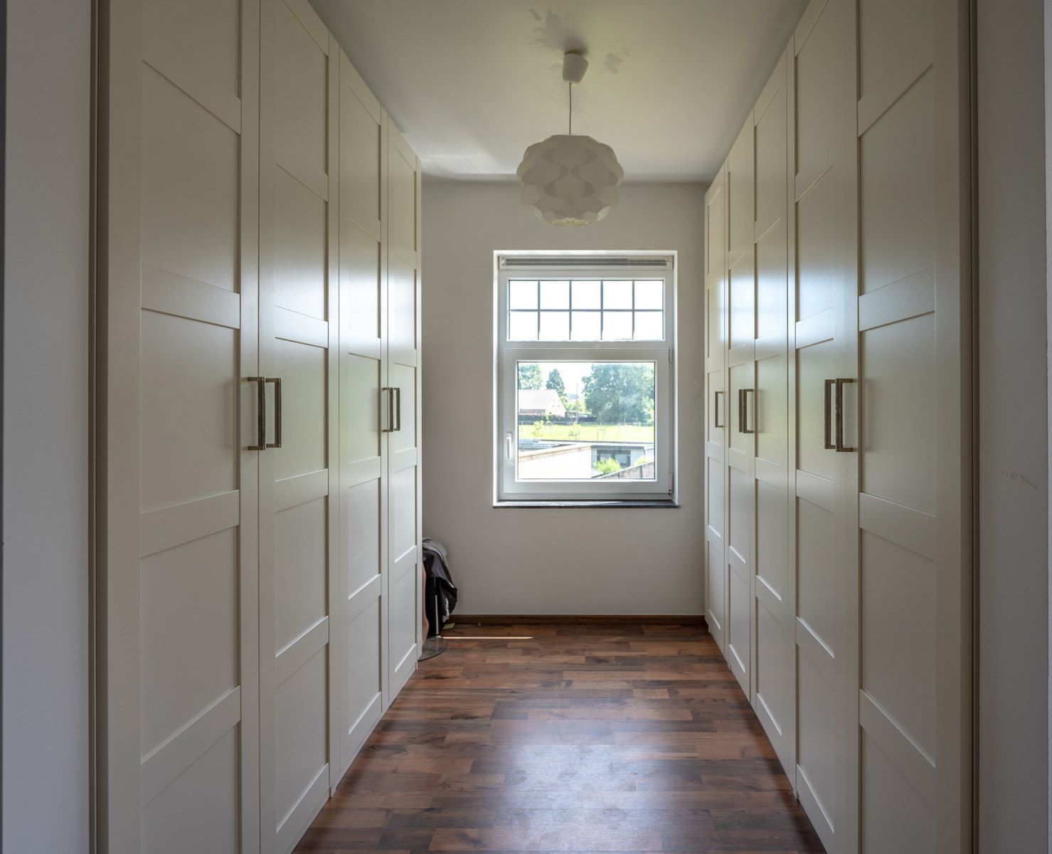 Instapklare woning met 5 slaapkamers te Berendrecht foto 11