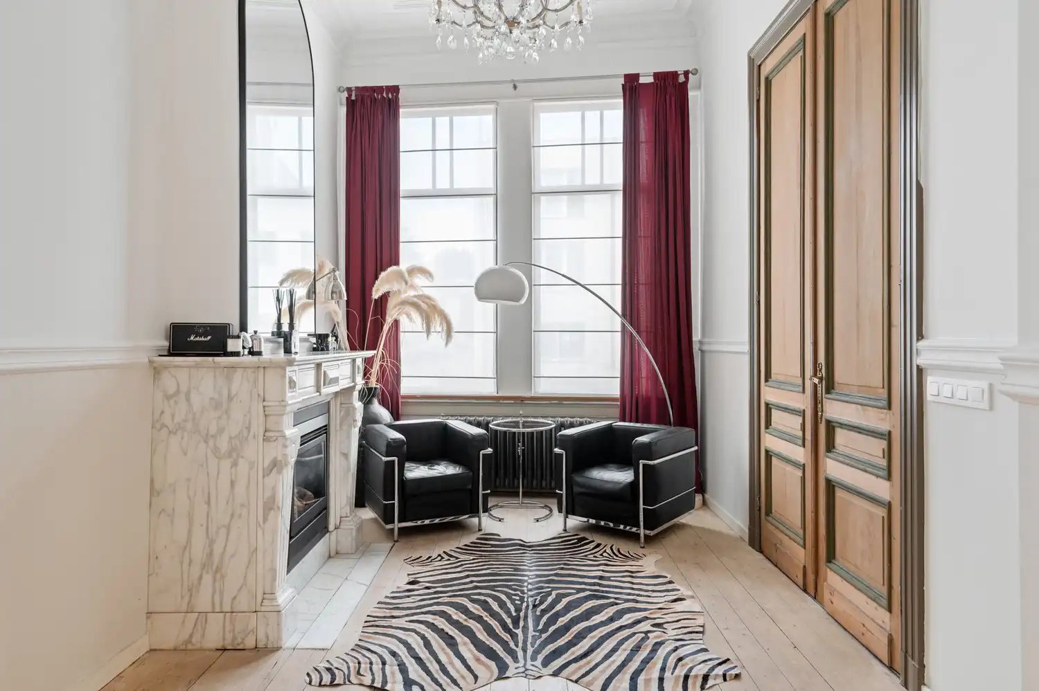 Prachtig herenhuis met 4 slaapkamers en tuin in Wijnegem! foto 9