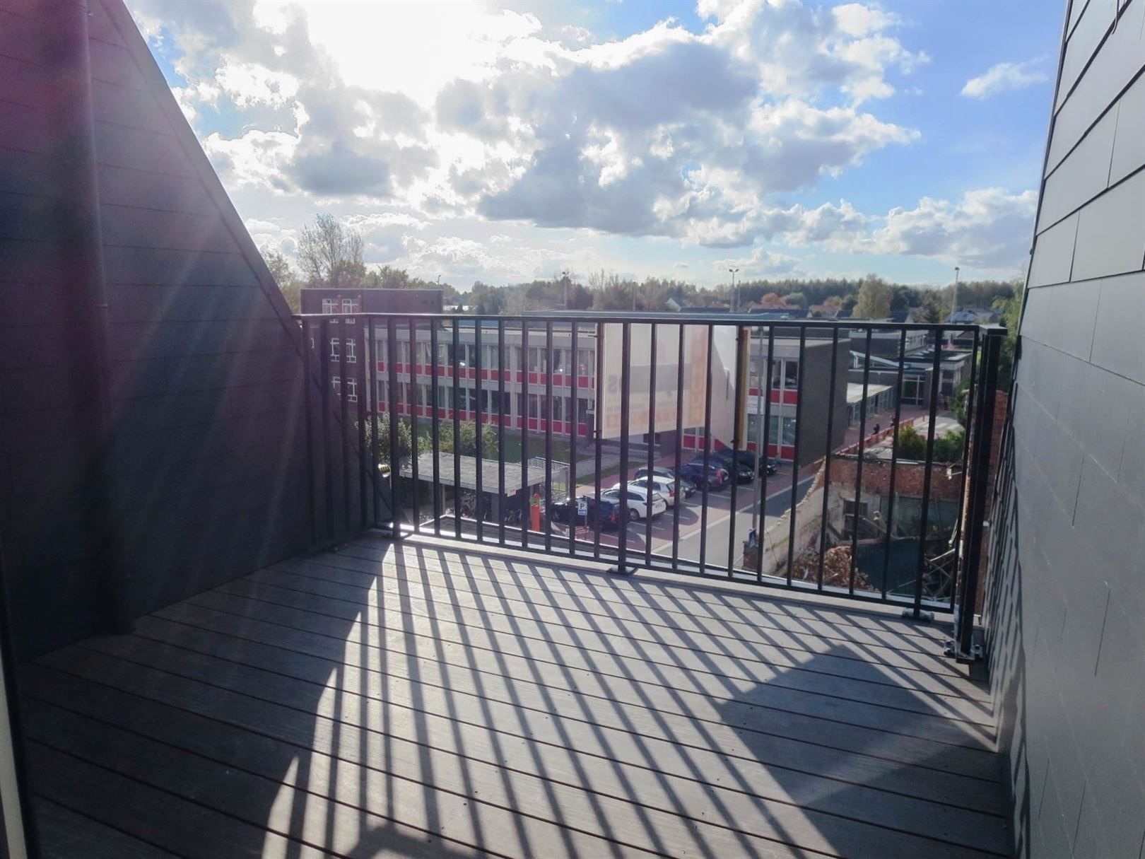 Instapklaar ruim en lichtrijk duplexappartement met 2 slaapkamers foto 6