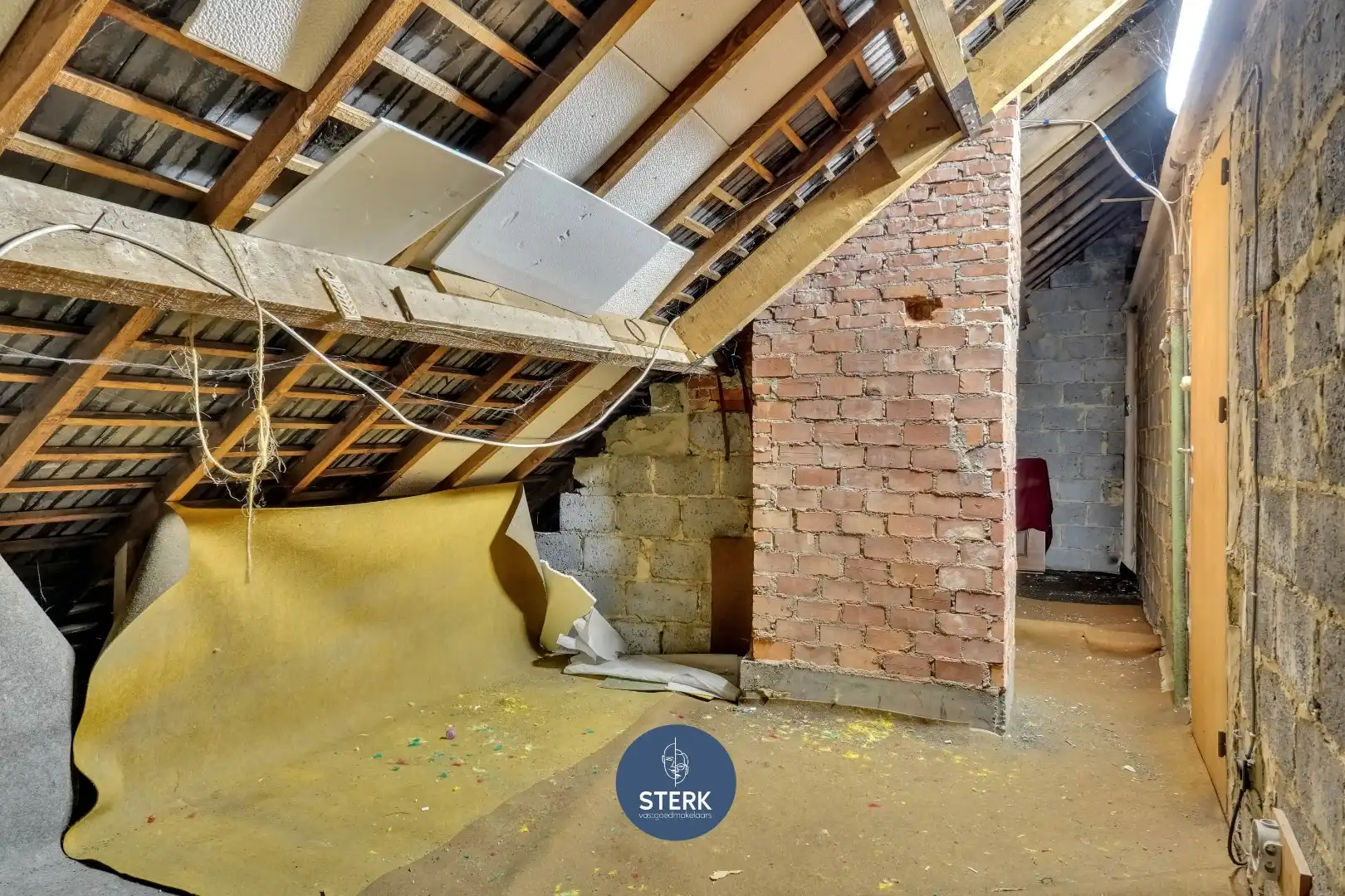 VRIJSTAANDE GEZINSWONING OP EEN PERCEEL VAN CIRCA 10 ARE TE REKEM !  foto 16