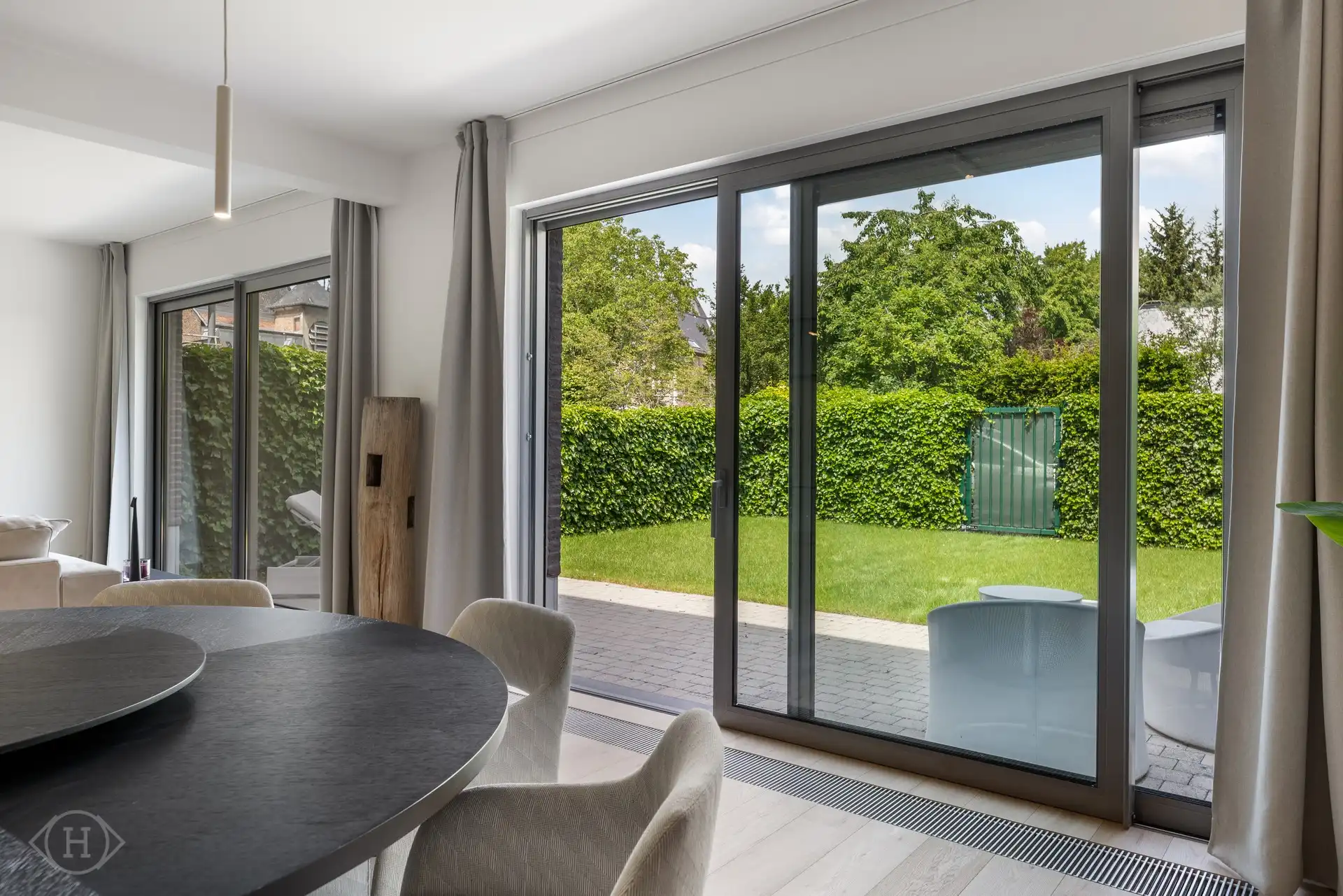 Luxueus gerenoveerd appartement met tuin, in hartje Leuven foto 10