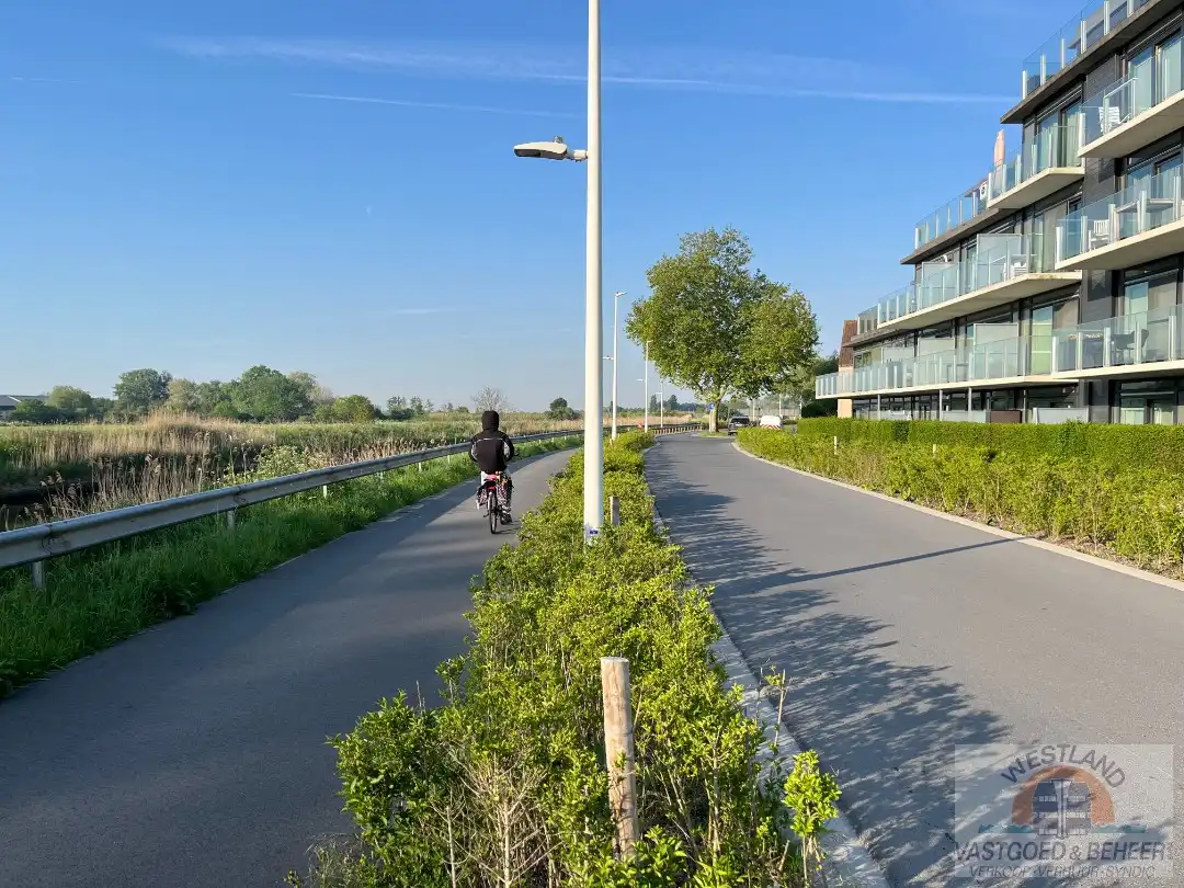 Lichtrijk hoekappartement met prachtig uitzicht foto 19