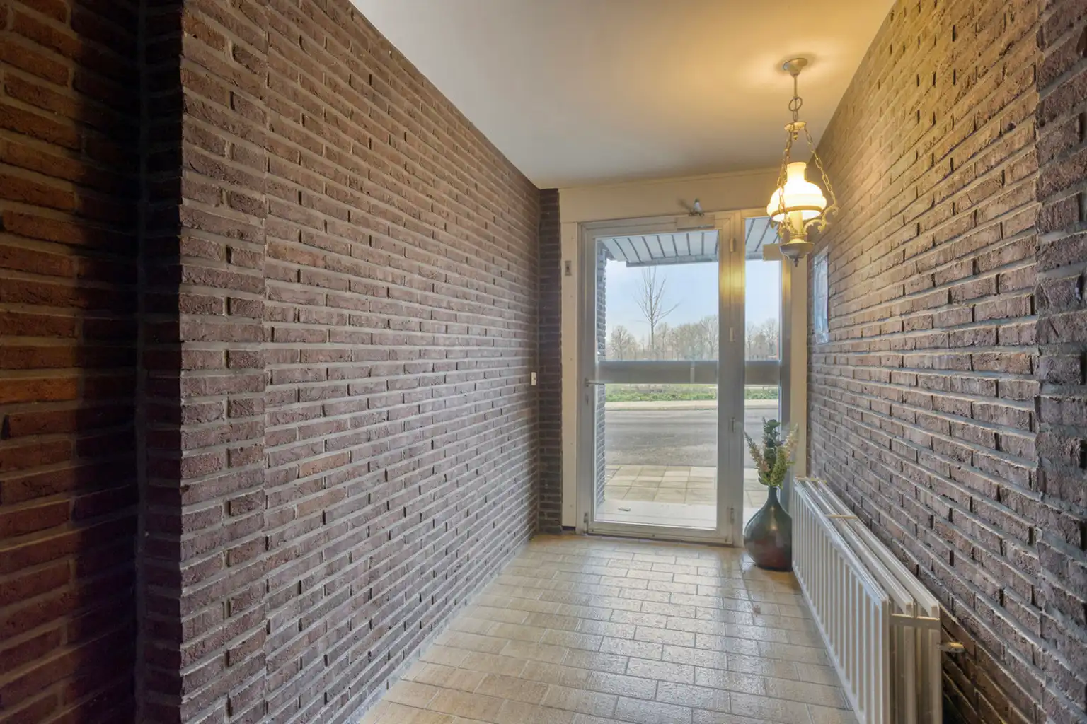 2-slaapkamer appartement in een kleinschalig gebouw foto 3