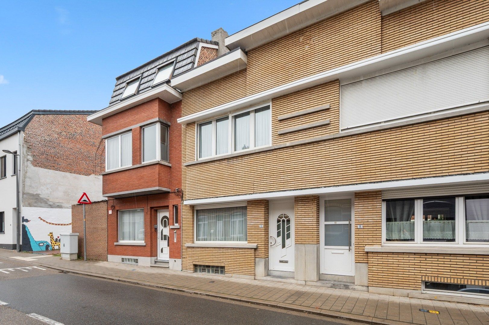 Goed gelegen rijwoning te Tienen foto 3