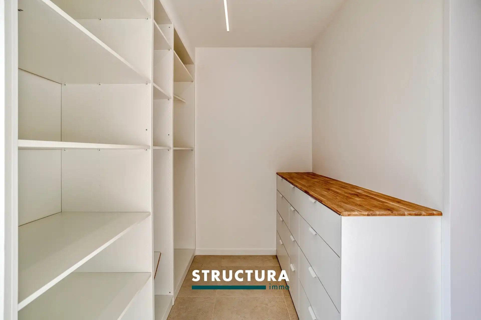 High end nieuwbouwoning met drie slapkamers foto 20
