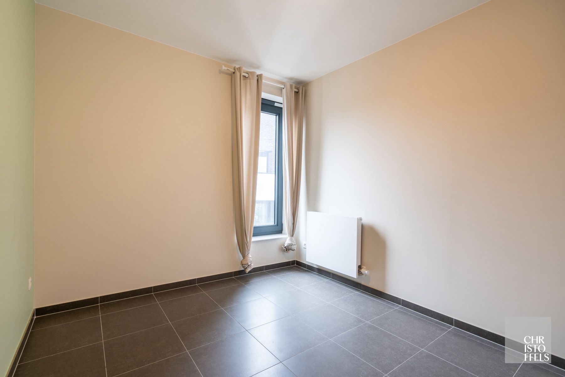 TE HUUR - 2-slaapkamerappartement (103m²) in het centrum van Zutendaal! foto 9