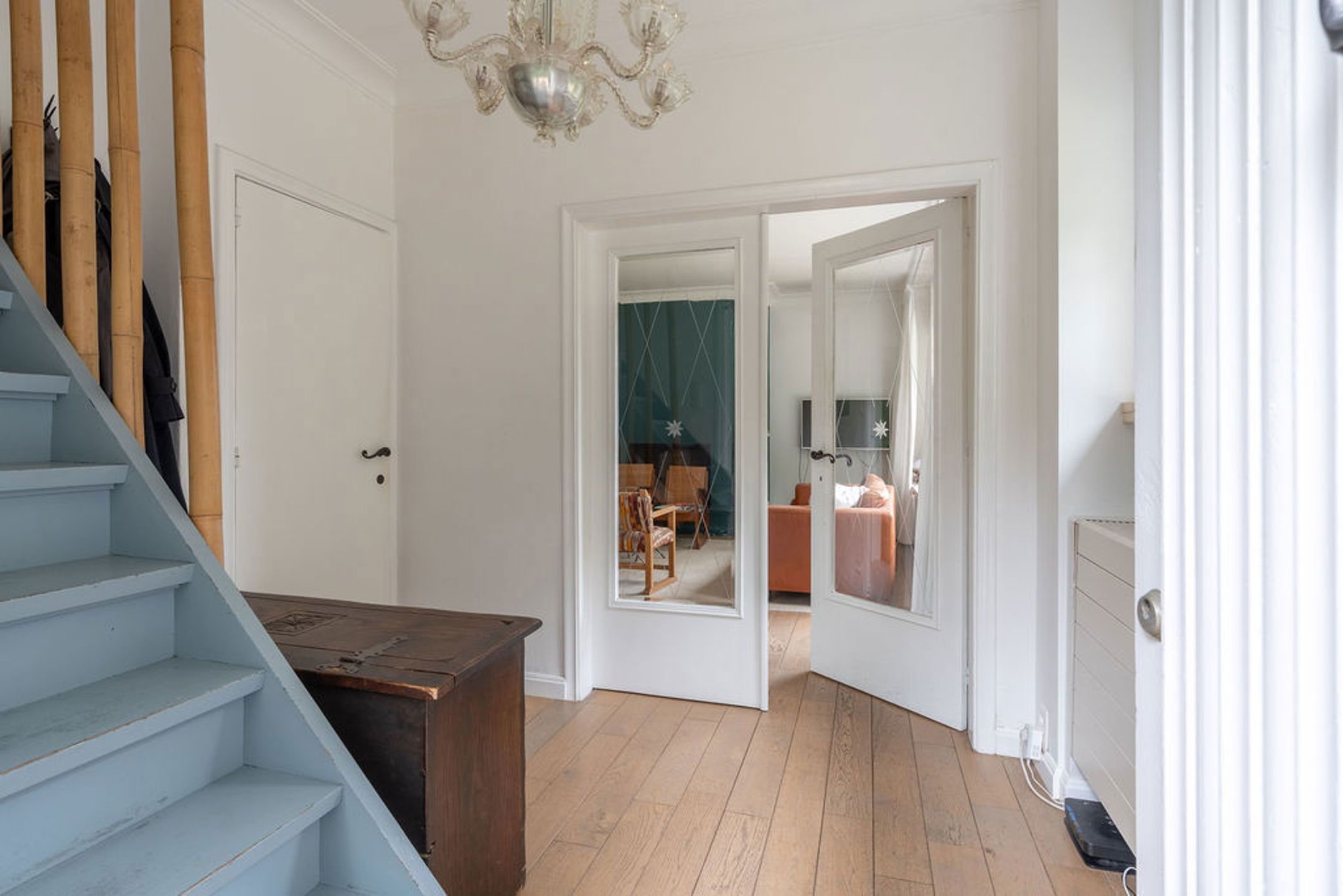 Charmante woning met 4 slpks op knap perceel van 1.165 m² foto 3