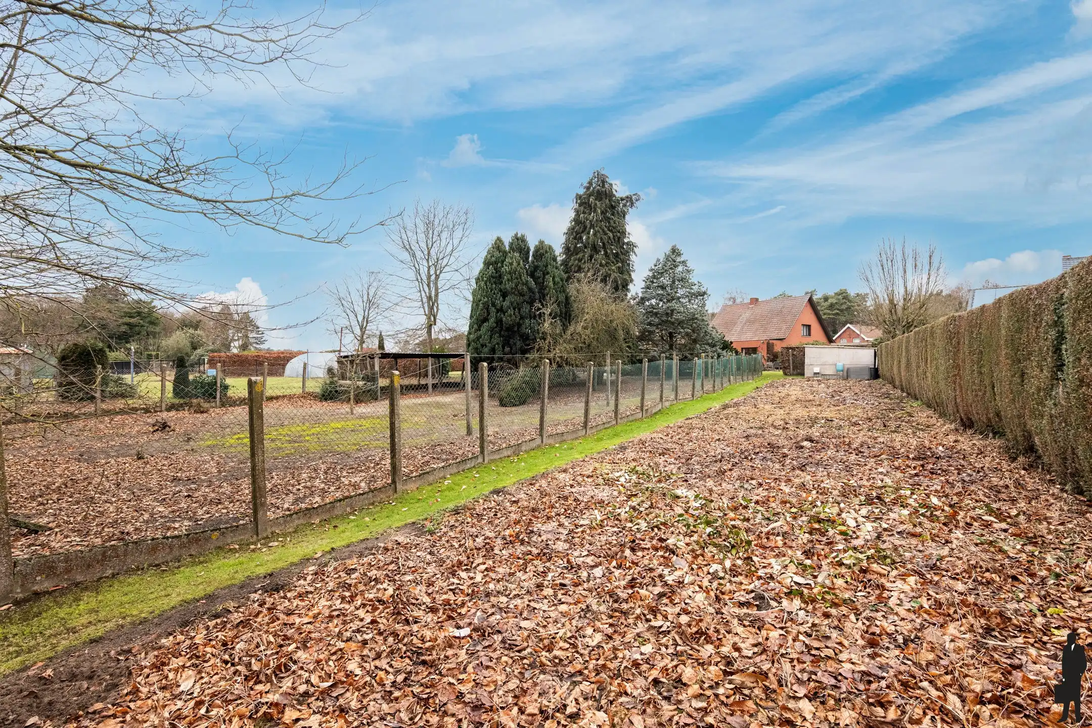 Uniek gelegen woning met 3 slpk. op zuidperceel van 2.609m² foto 19