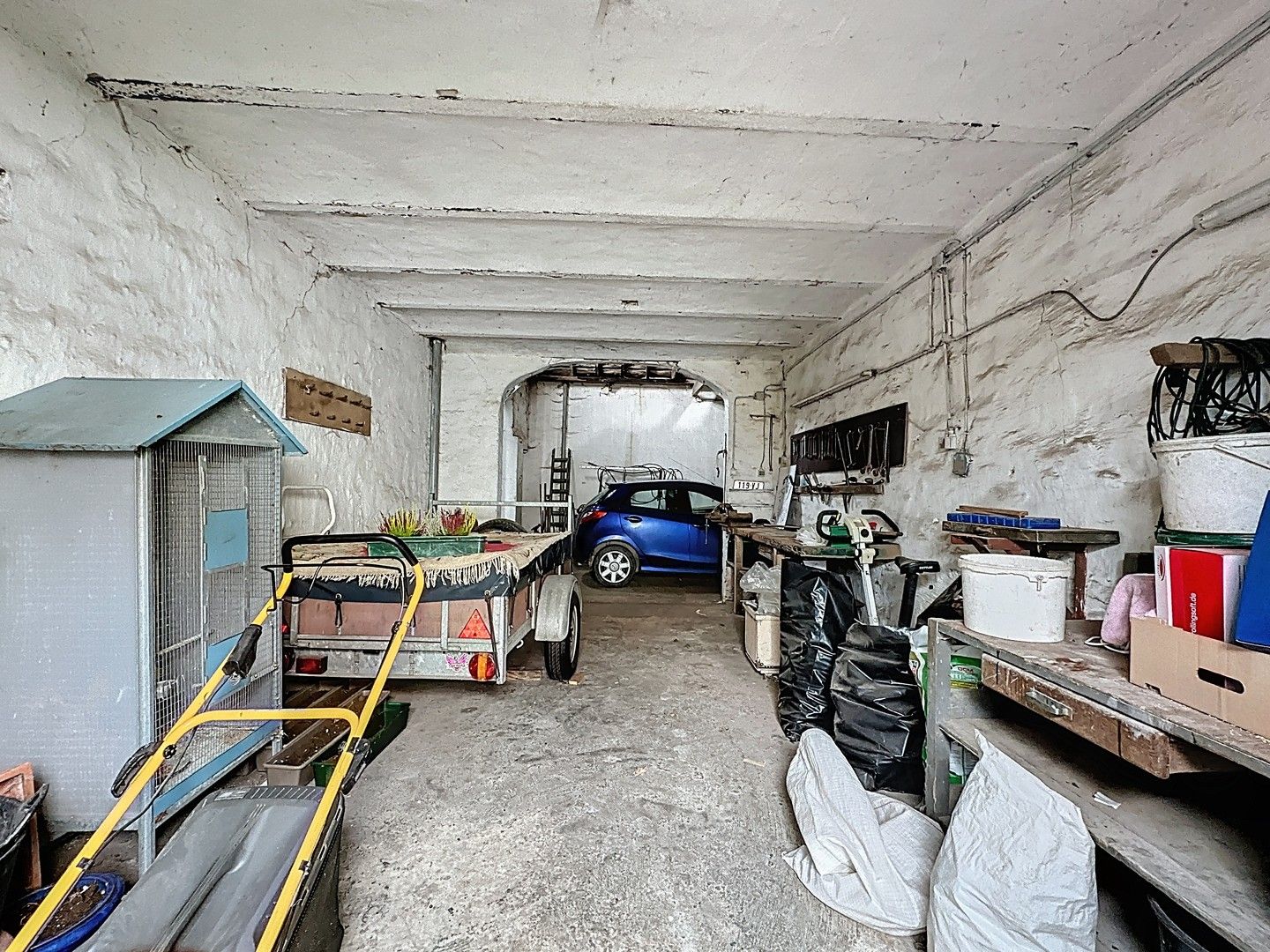 Te renoveren woning met grote garage/opslagruimte Schore. foto 15