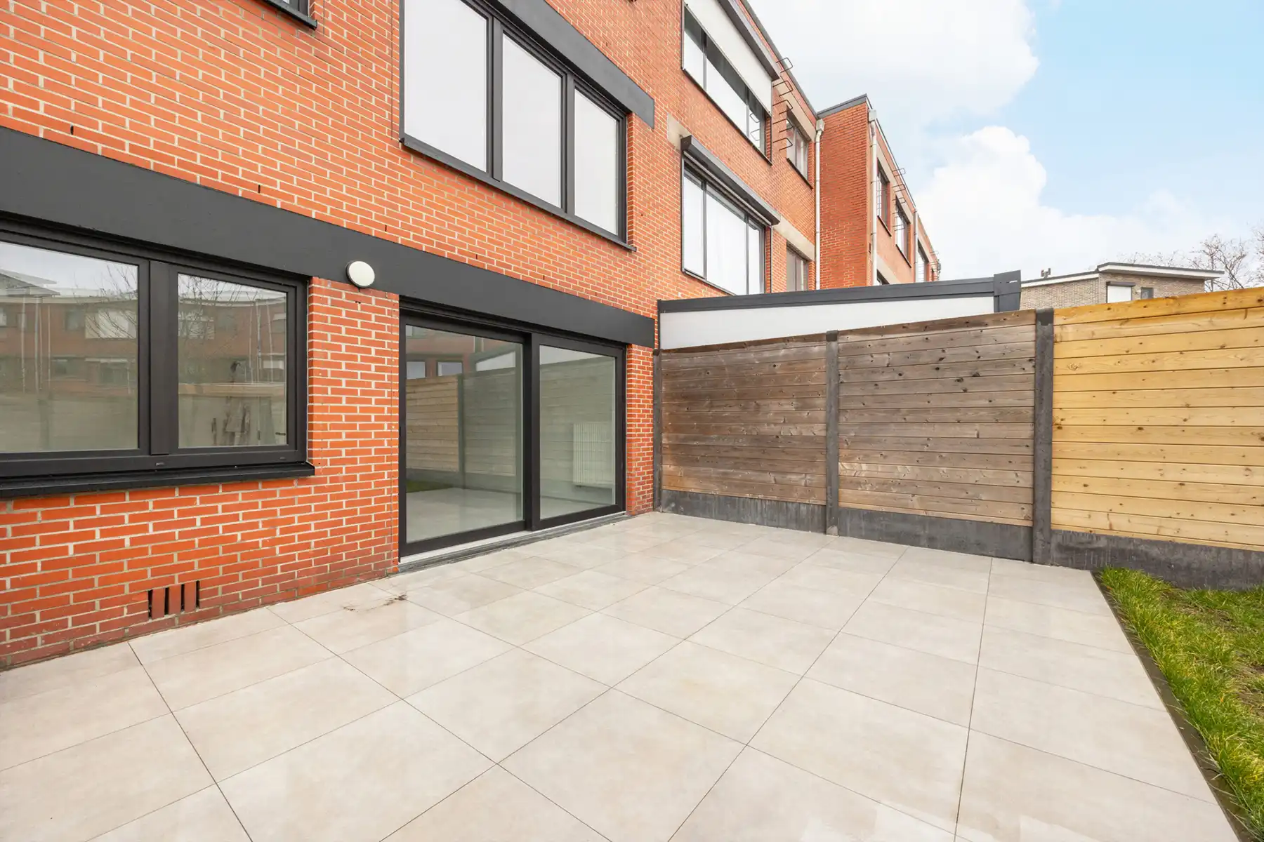 Totaalrenovatie (2025) met 3 slp, tuin en garage in Merksem foto 29