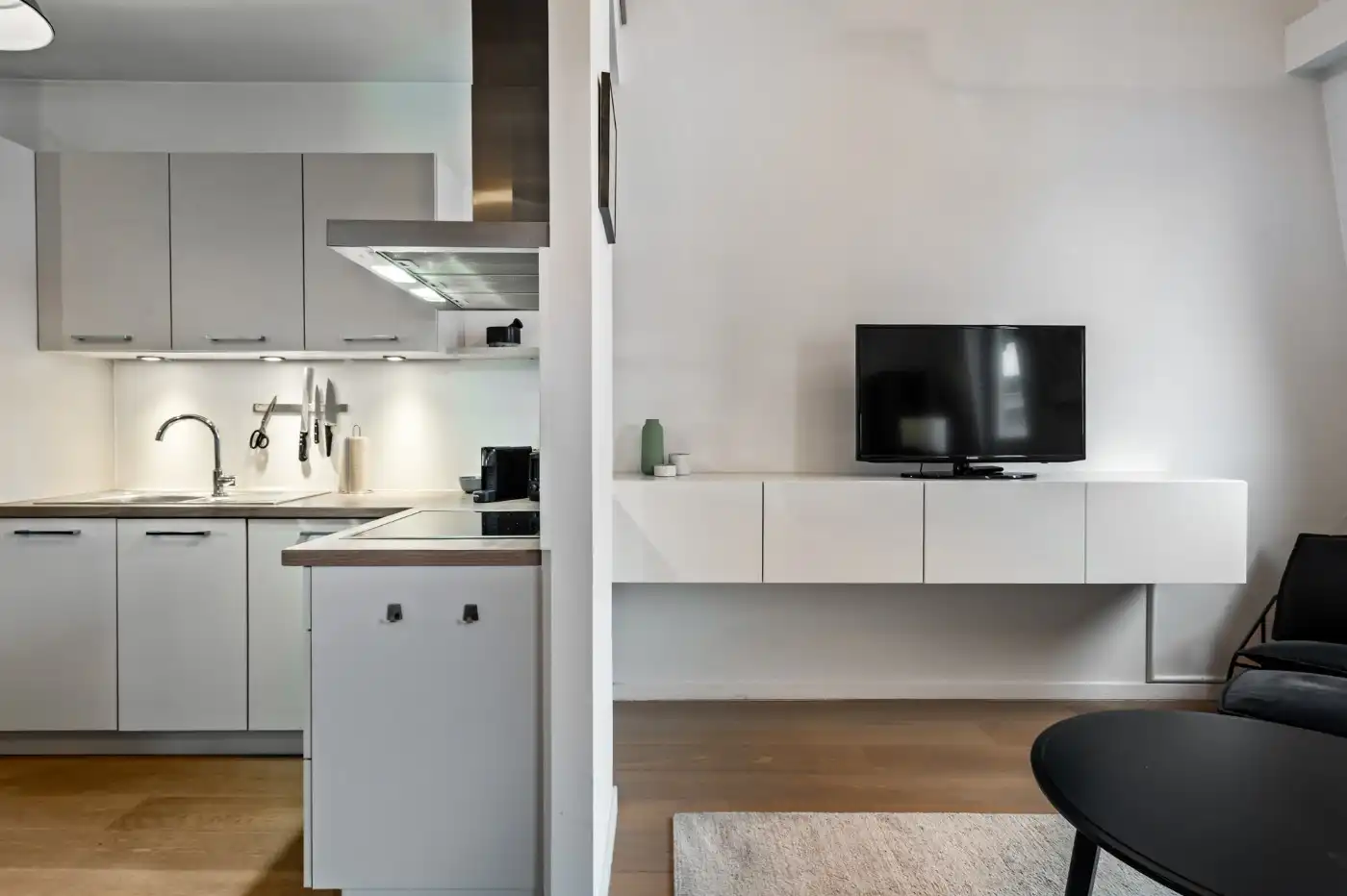 Instapklaar duplex-app. op 3e verd. met 1 slpk. en kelderberging foto 16