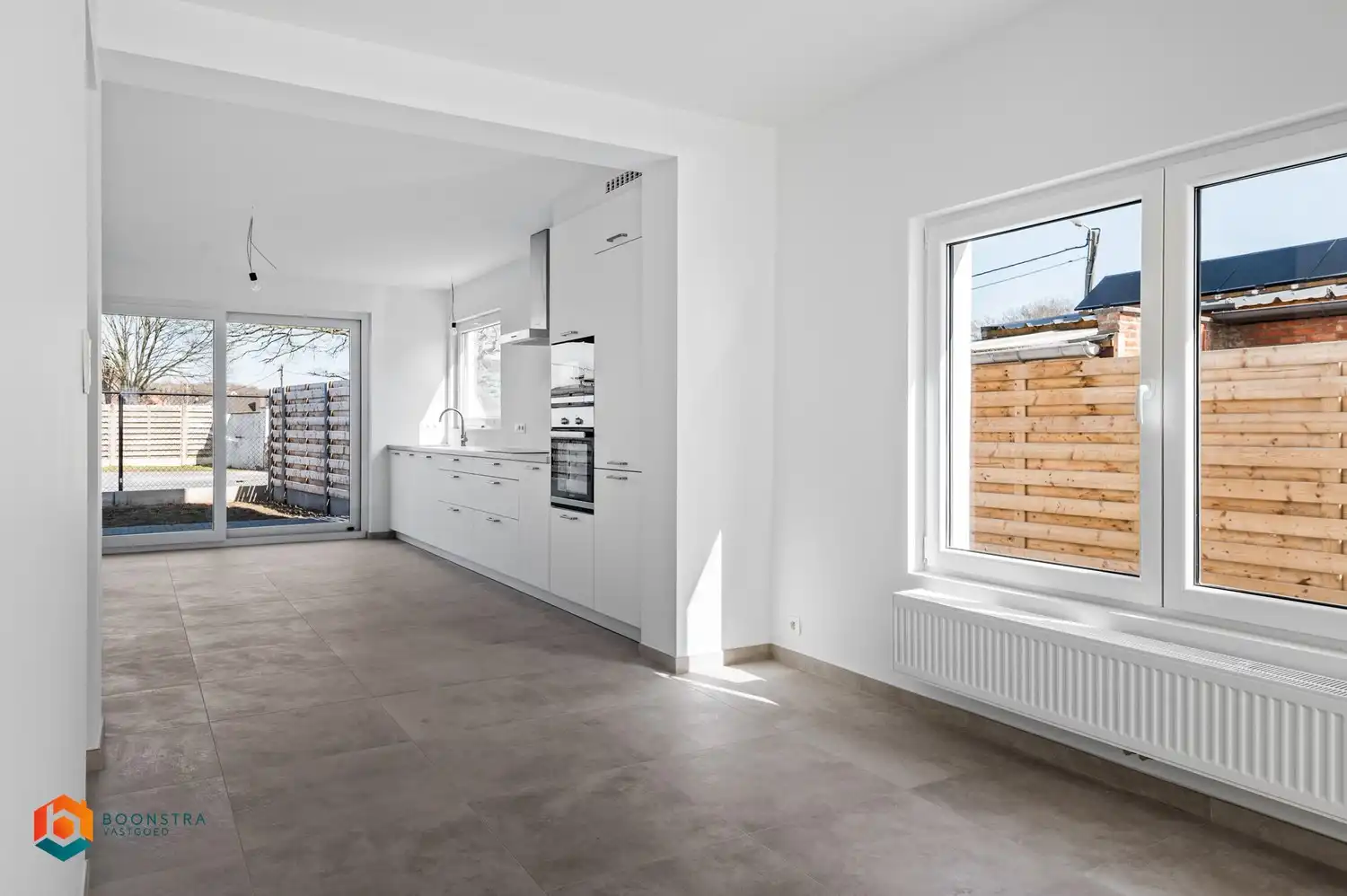 Gerenoveerde woning met 3 slpkrs foto 5