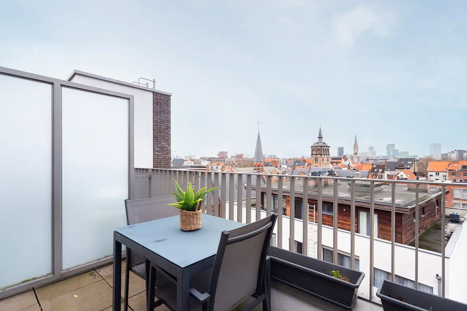 Penthouse met ruime terrassen en prachtige zichten!  foto 13