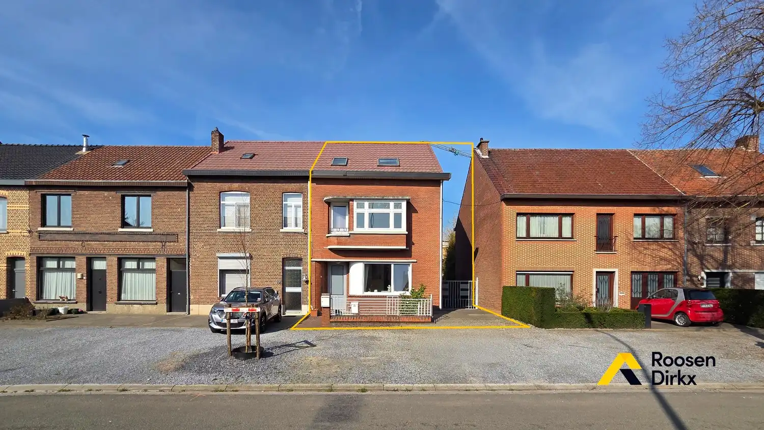 Opbrengsteigendom met 2 appartementen te centrum Bree! foto 2