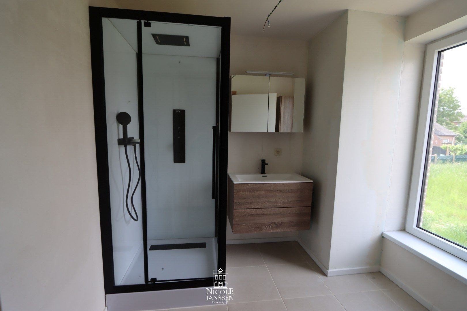 Vrijstaande nieuwbouwwoning foto 28