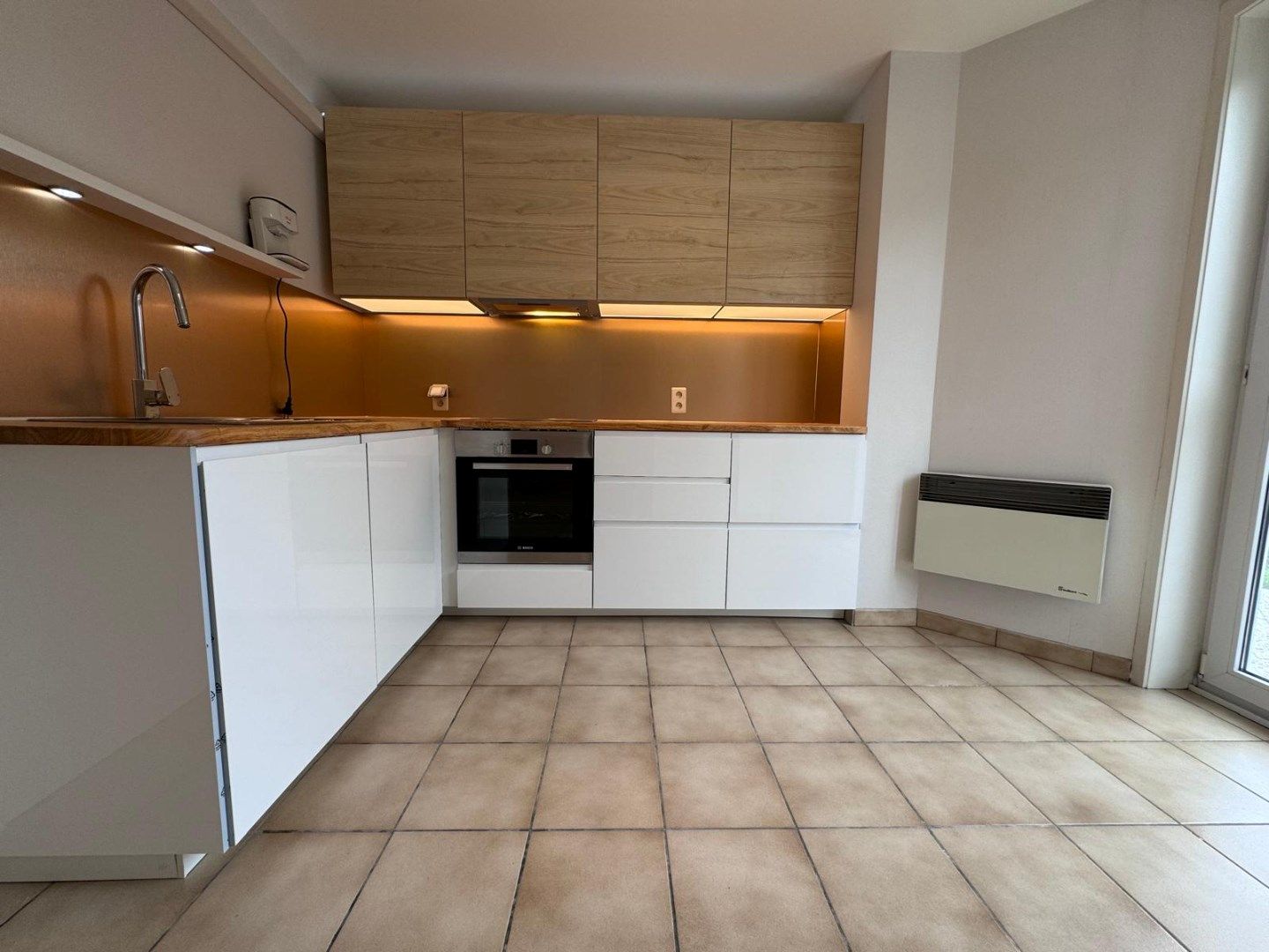 Gelijkvloers appartement met 2 slaapkamers en tuin foto 6