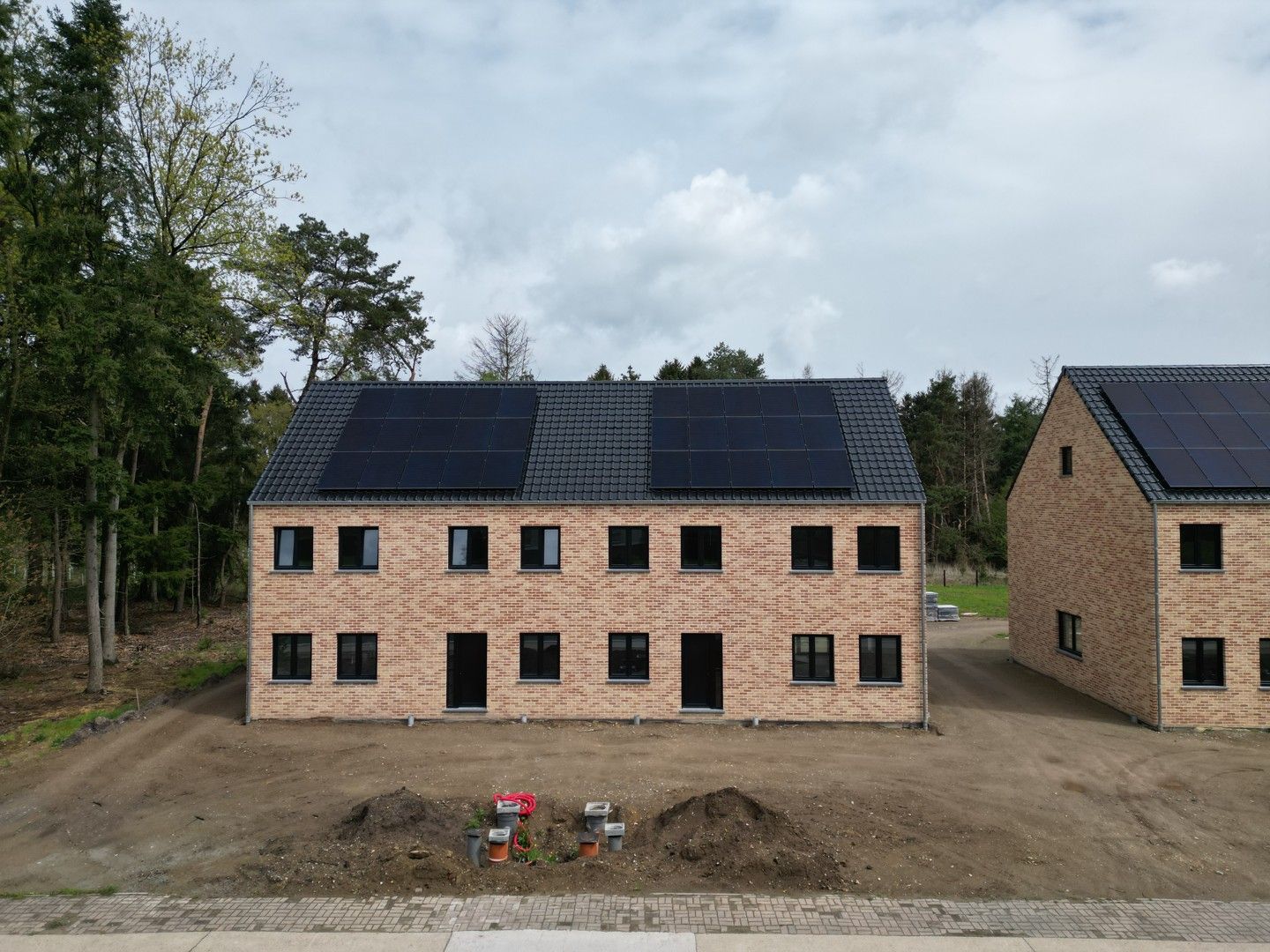 MODERNE ENERGIEZUINIGE HOB WONING TE HUUR - ZUTENDAAL foto 3