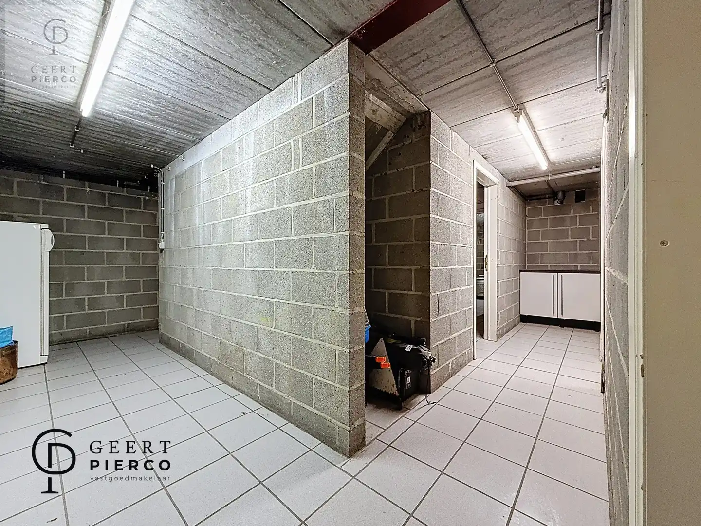 Knappe woning met ruimte foto 40