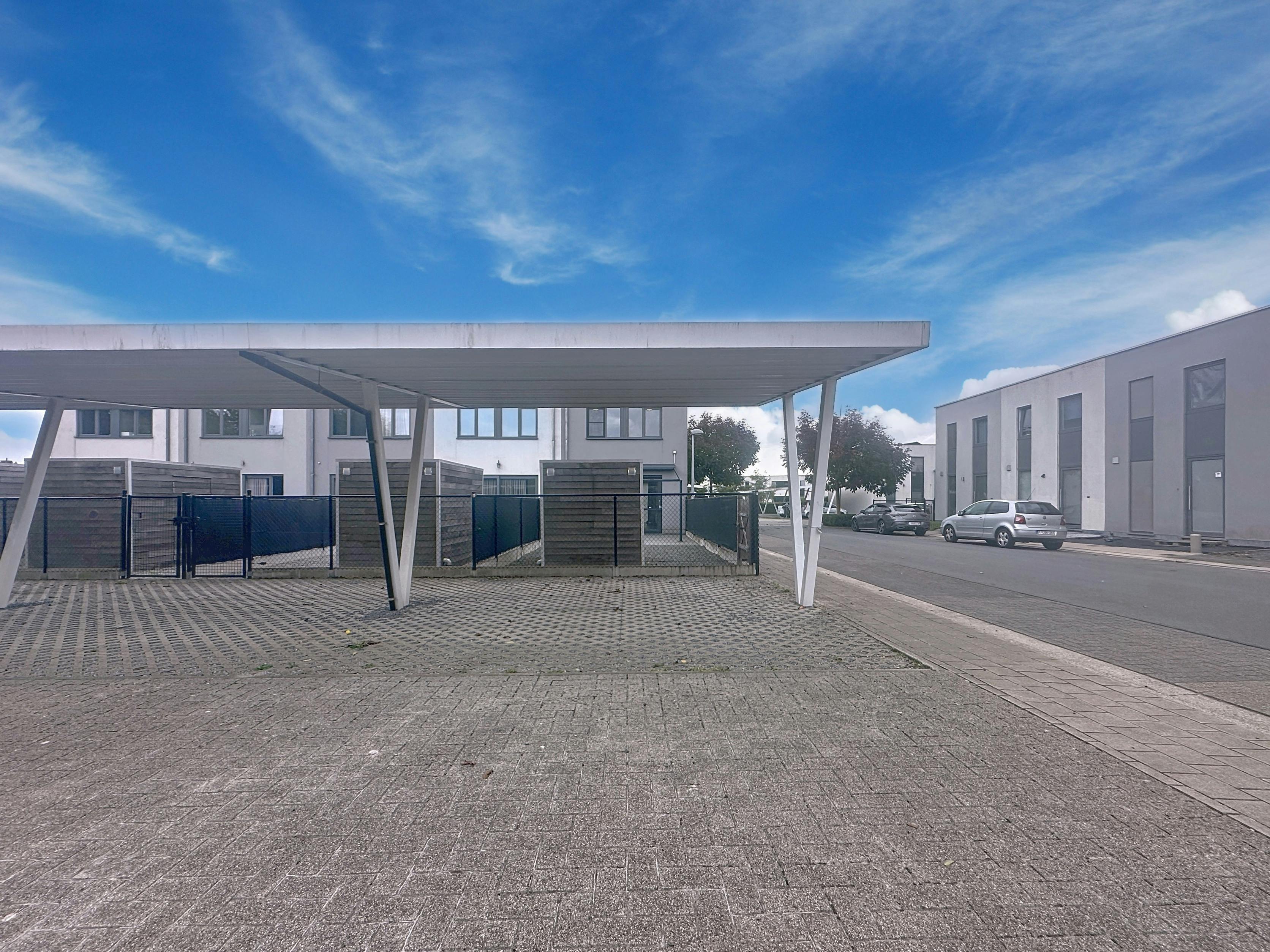 Half-open woning te huur in Heule foto 13
