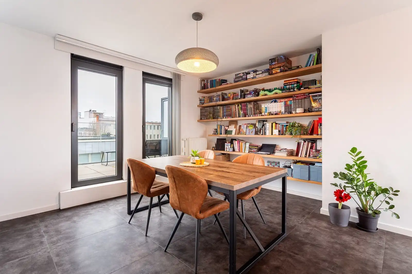 Penthouse met ruime terrassen en prachtige zichten!  foto 9
