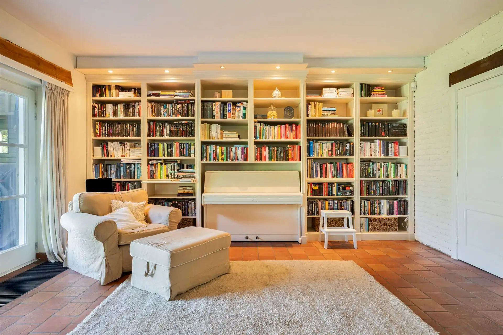 Instapklare woning met 3slpk's en bew. opp. van 220 m²! foto 5