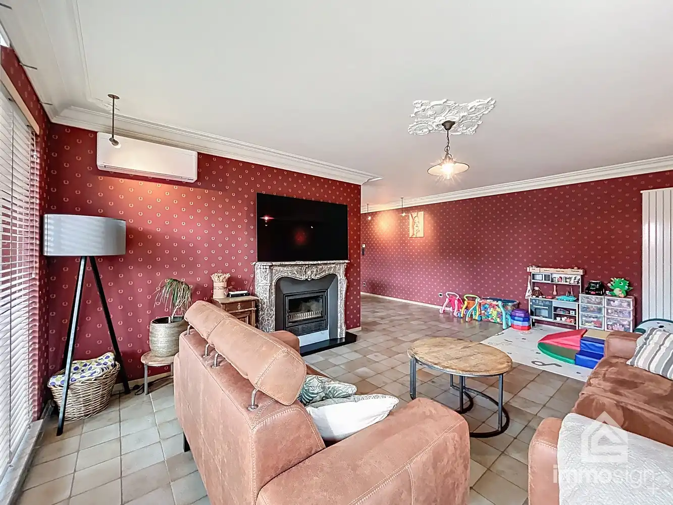 Karaktervol landhuis op 2318 m² in groene, rustige omgeving foto 12