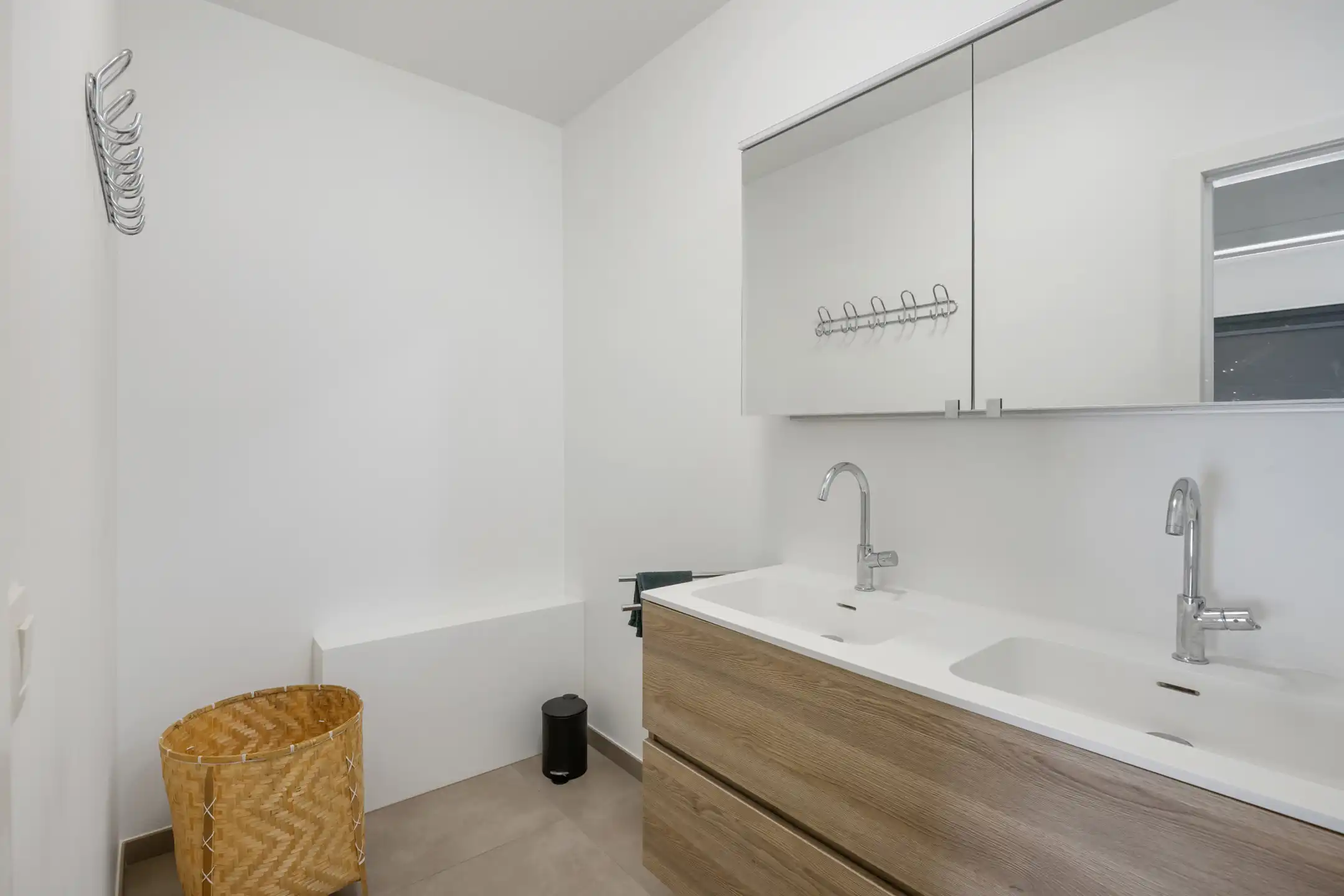 Modern duplexappartement met terras te Zichen foto 17