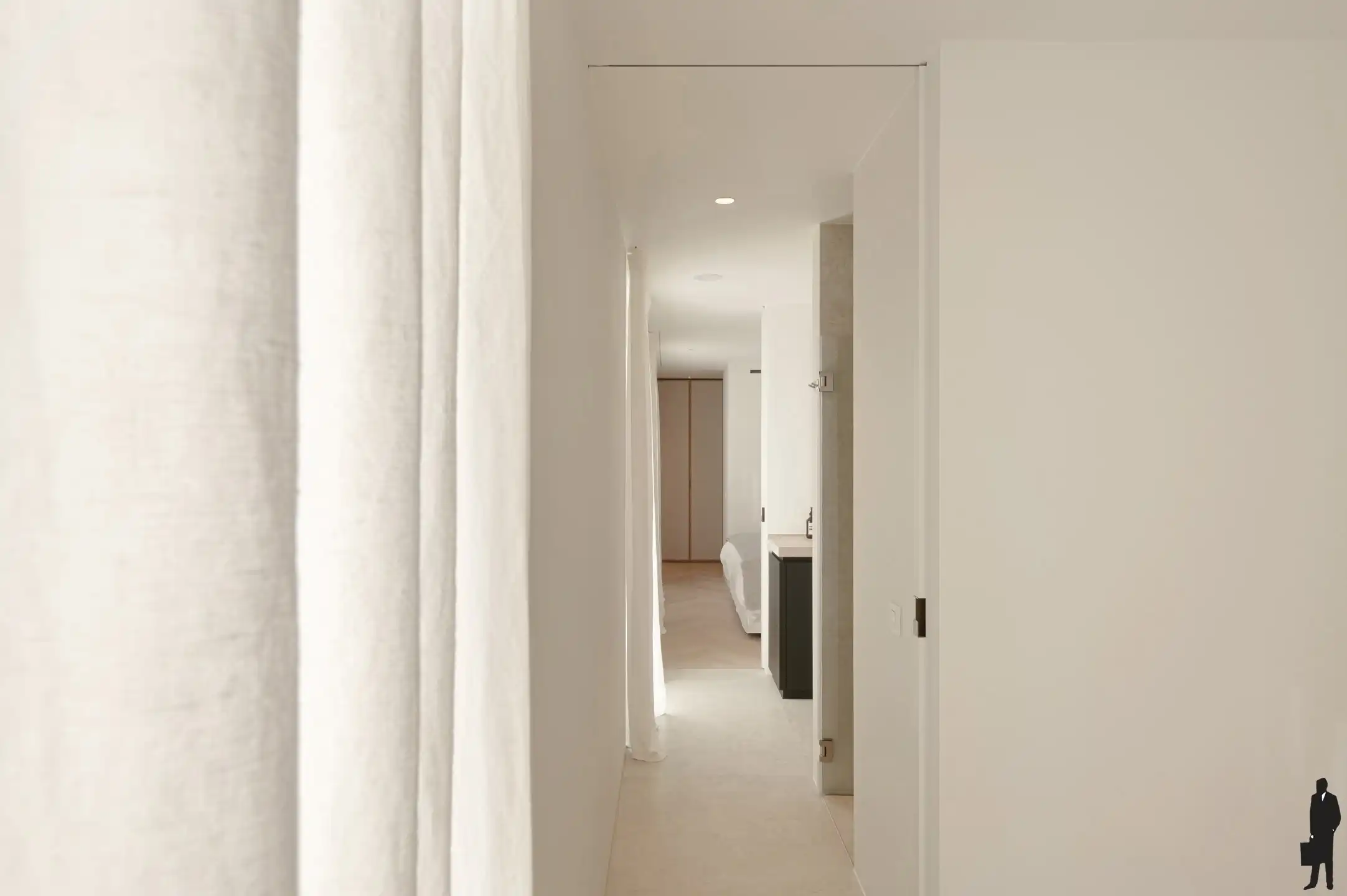 Zonnig luxueus afgewerkt appartement met weids uitzicht! foto 15