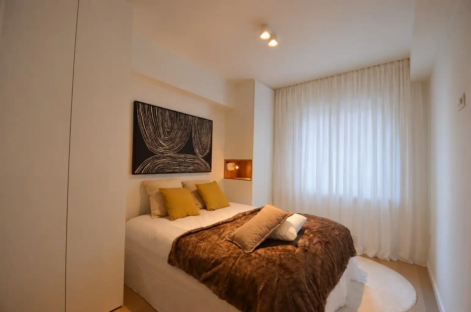 Volledig gerenoveerd appartement met frontaal zeezicht gelegen aan het Rubensplein. foto 9