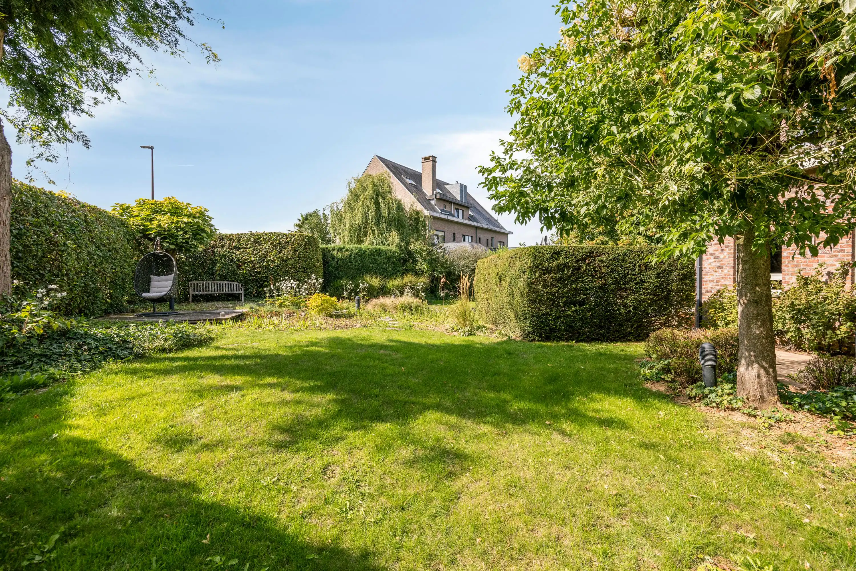Ruime gezinswoning met praktijkruimte foto 19