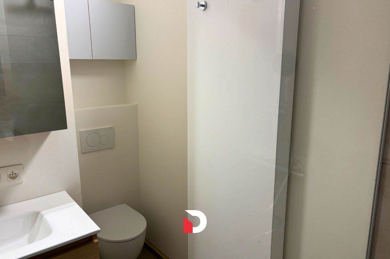 Gezellige gerenoveerde stadswoning met 2 slaapkamers foto 11