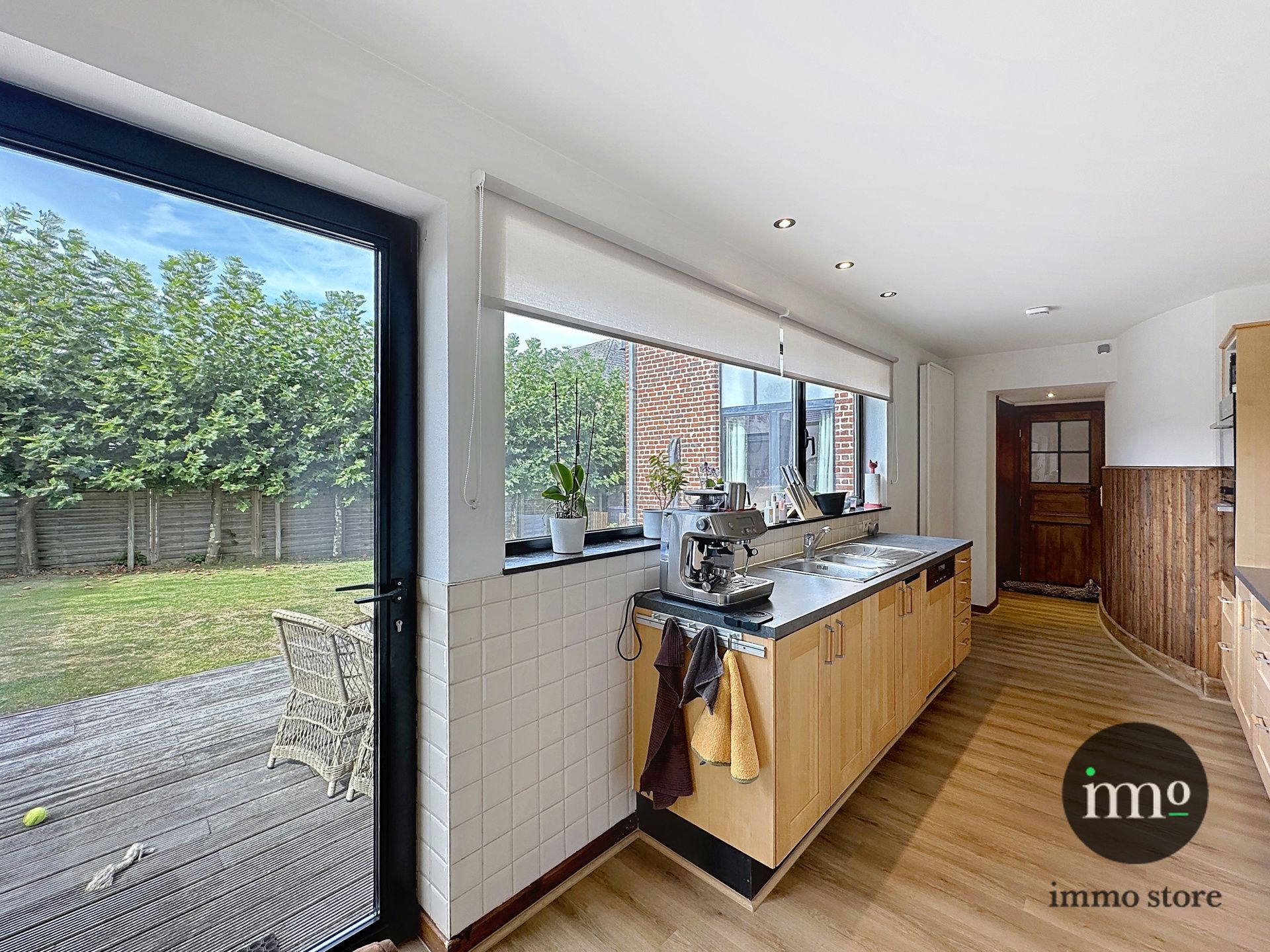 Gerenoveerd herenhuis met praktijkruimte/kangoeroewonen. foto 10