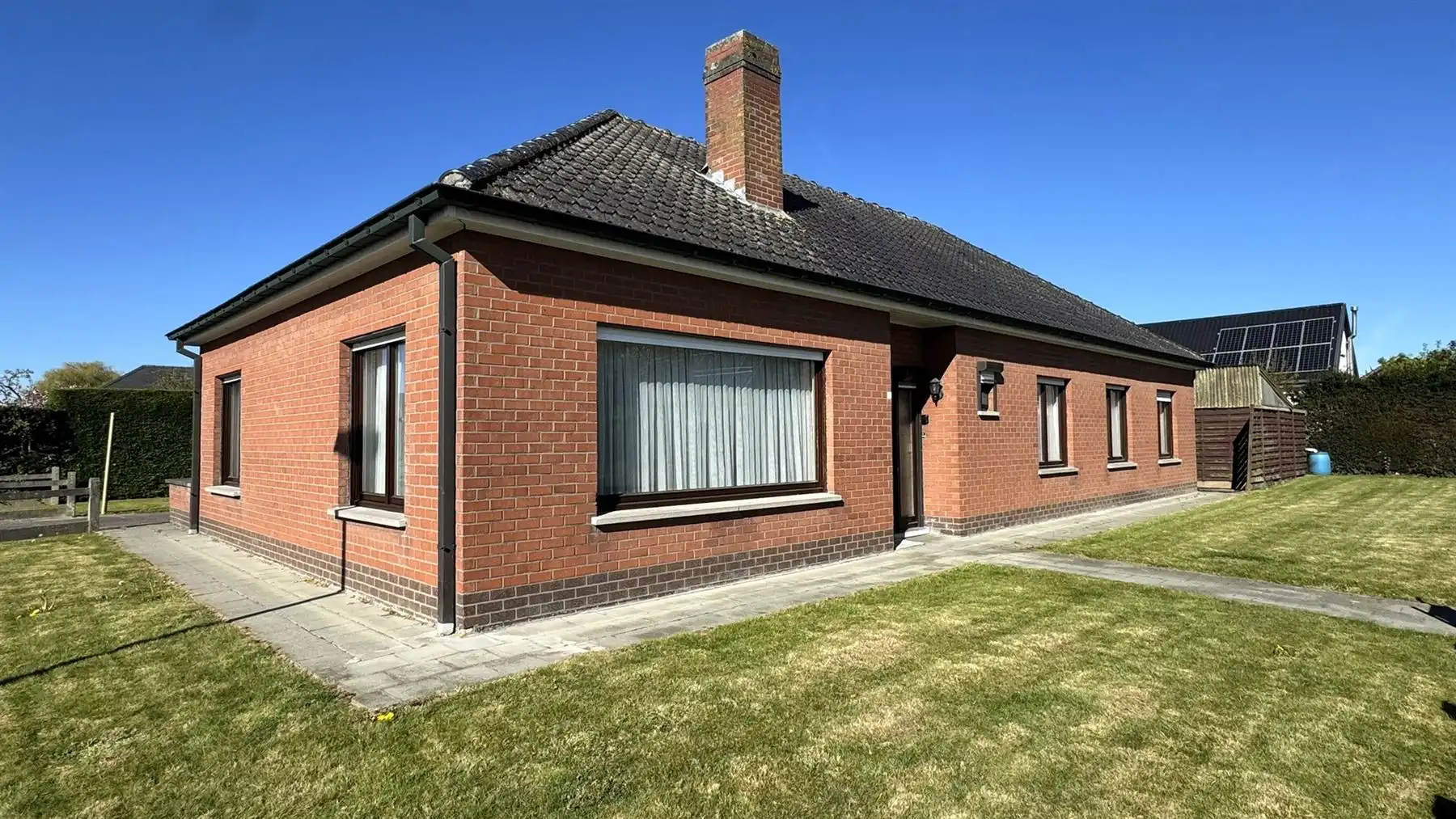 Hoofdfoto van de publicatie: Ruime woning met zonnige tuin