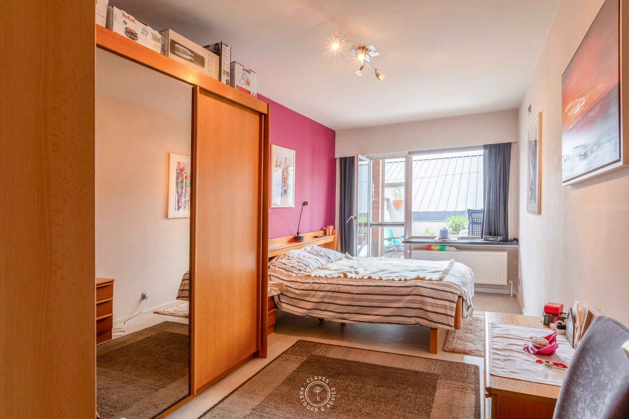 Investeringseigendom met 2 appartementen en ruime garage – centrale locatie in Sint-Niklaas foto 12