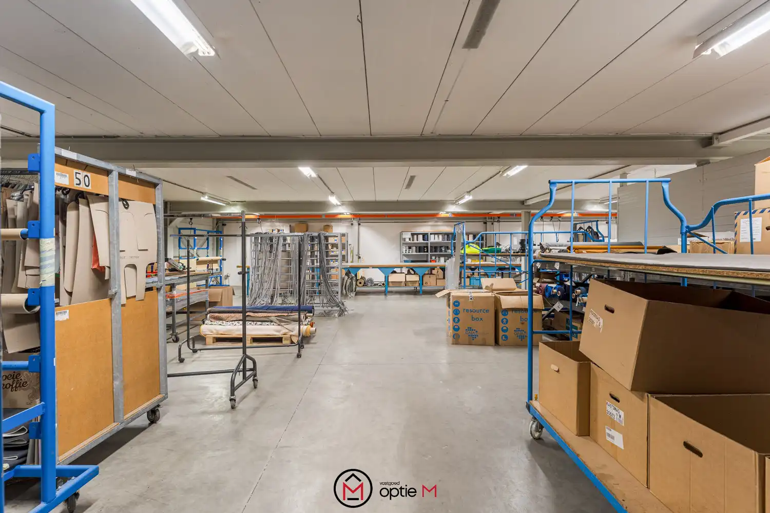 Industriepand te koop in Dilsen-Stokkem (Rotem) – ruime ateliers, kantoren en uitstekende bereikbaarheid foto 12