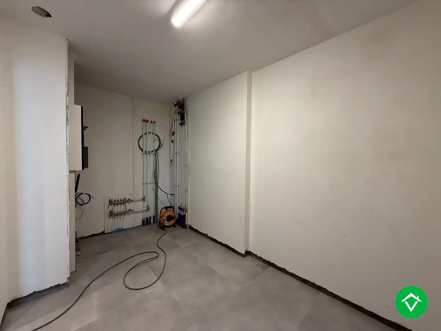 Centraal gelegen nieuwbouwwoning met 3 slaapkamers, tuin en overdekte autostaanplaats foto 7