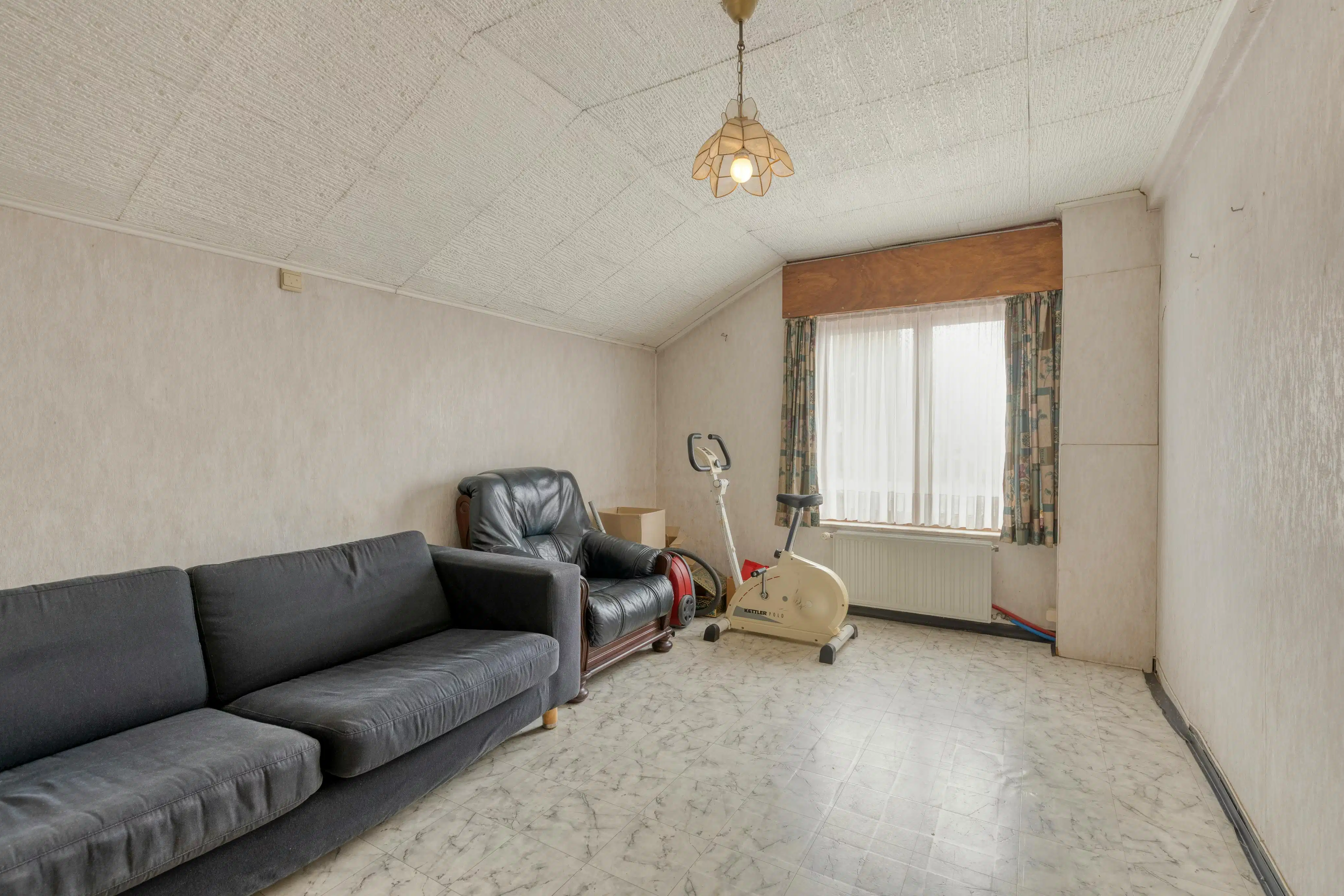 Woning met 4 slaapkamers op een perceel van 1087m² foto 11